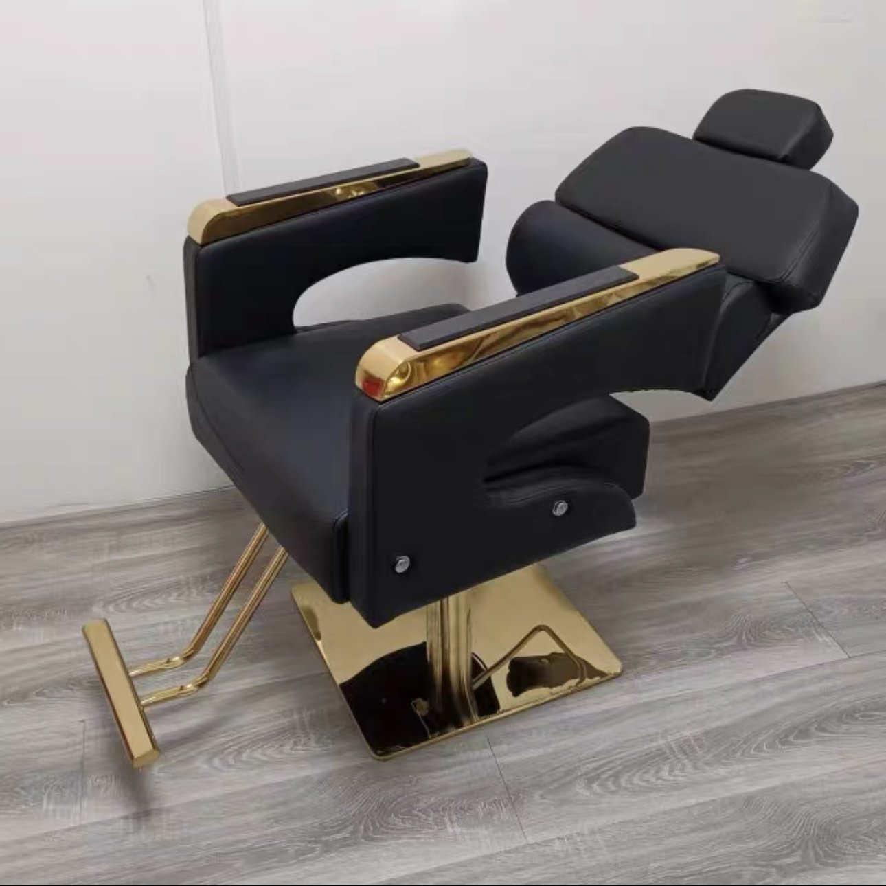 2024 High Quality Salon Furniture Barber Shop Hairdressing Chair Barber Chair Wholesale Salon Equipment