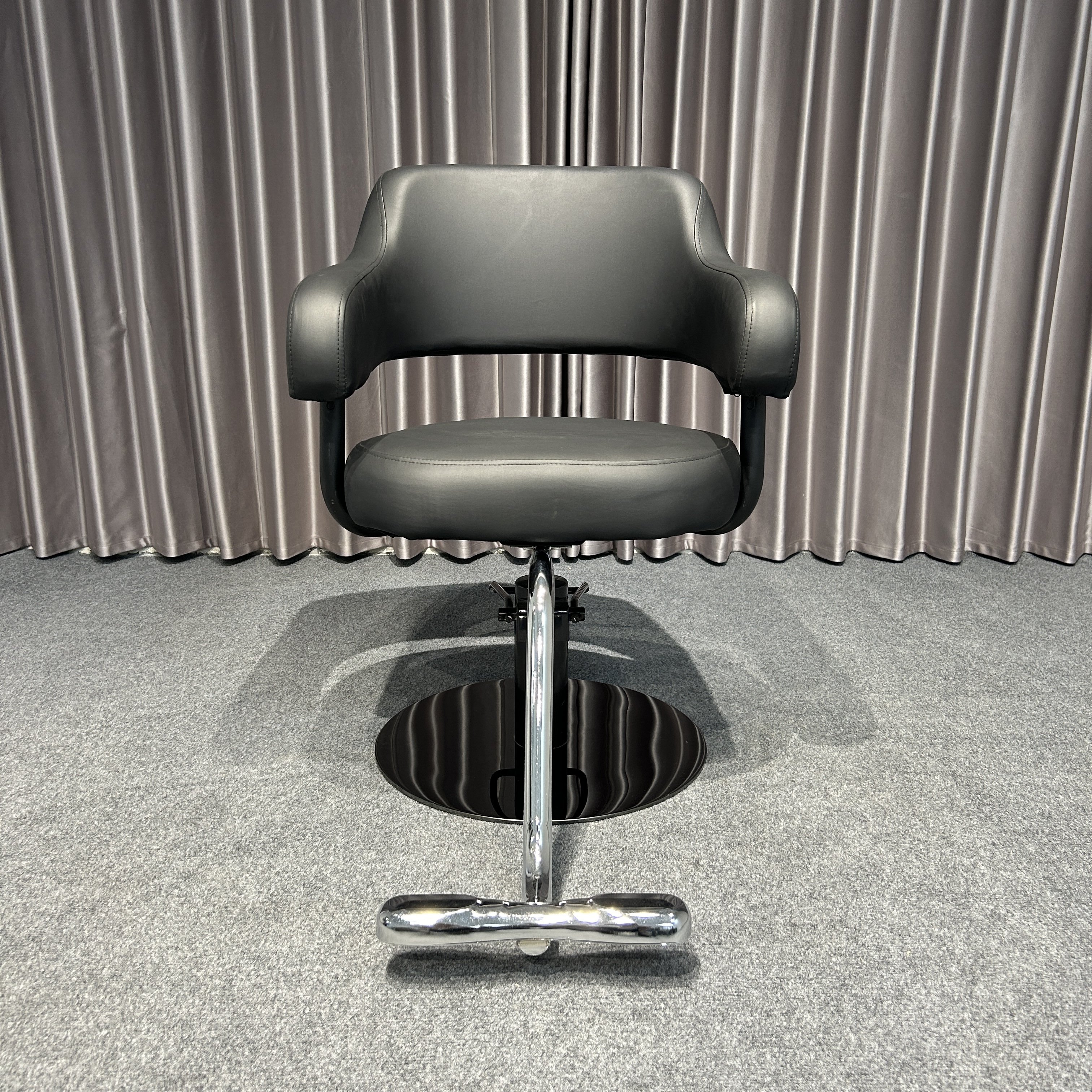 Hairdressing Salon Chair Up And Down Modern Beauty Barber Chairs Salon Furniture