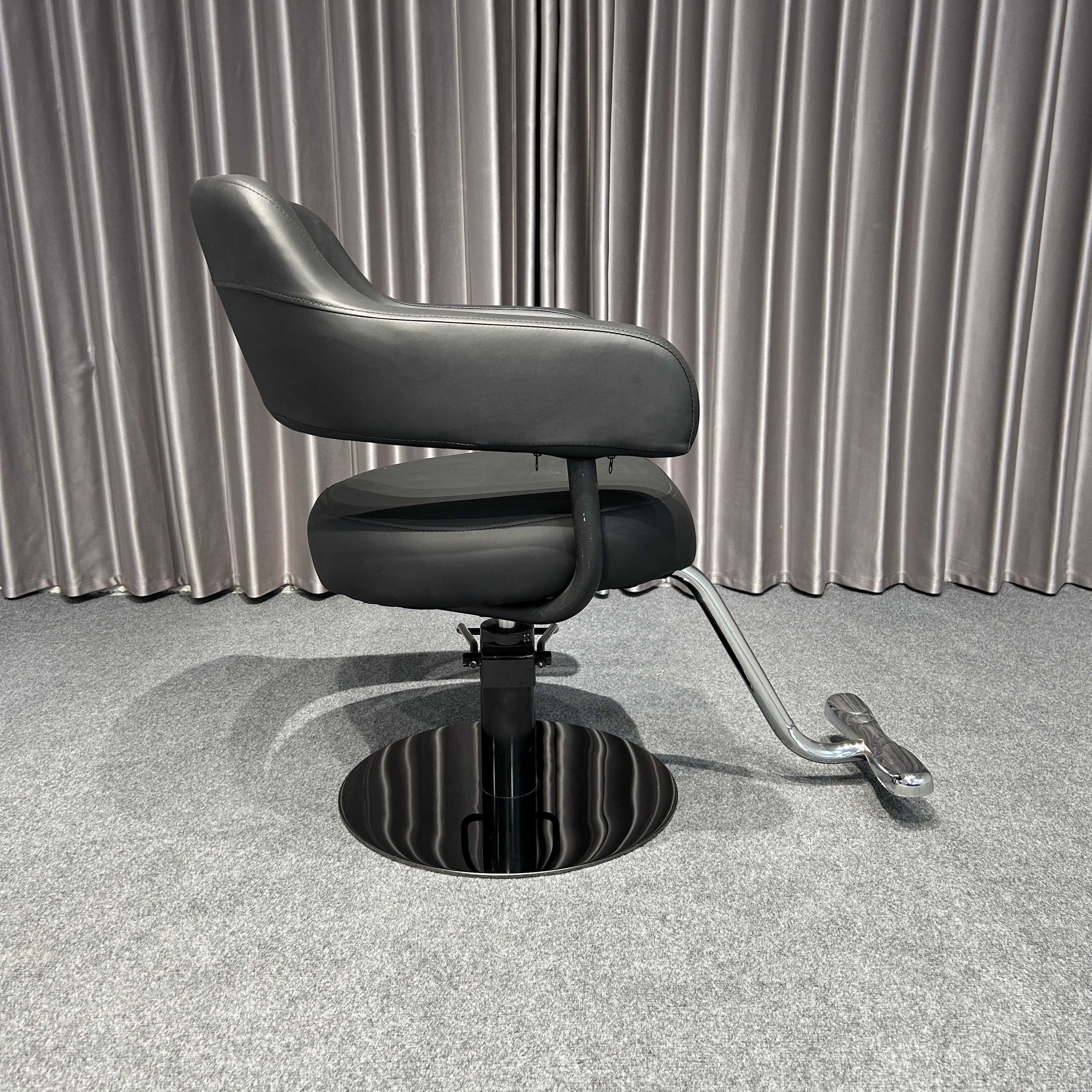 Hairdressing Salon Chair Up And Down Modern Beauty Barber Chairs Salon Furniture