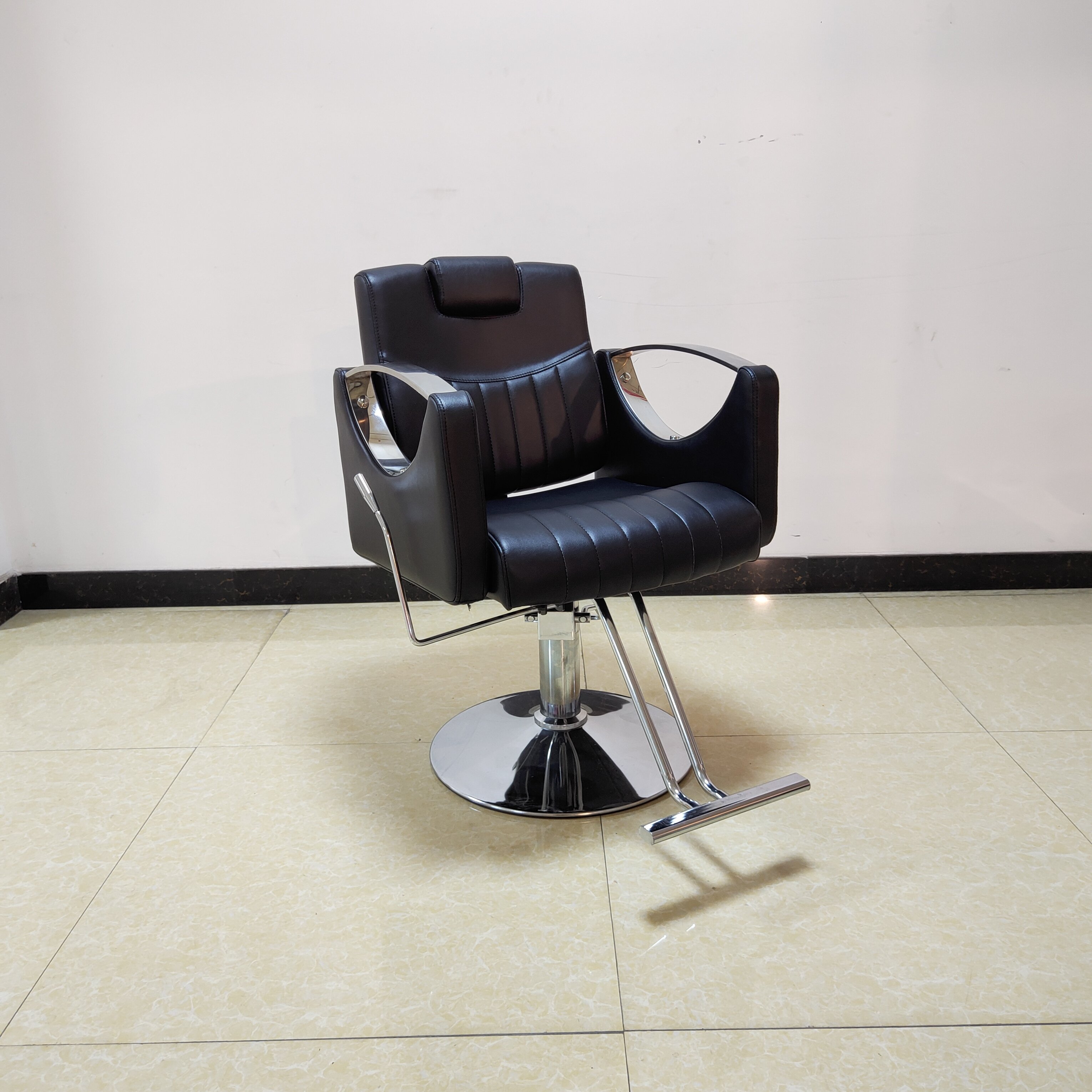 New Fashionable Metal Salon Chair Hair Salon Furniture Barber Chair Dedicated Foldable And Adjustable Hair Salon Chair