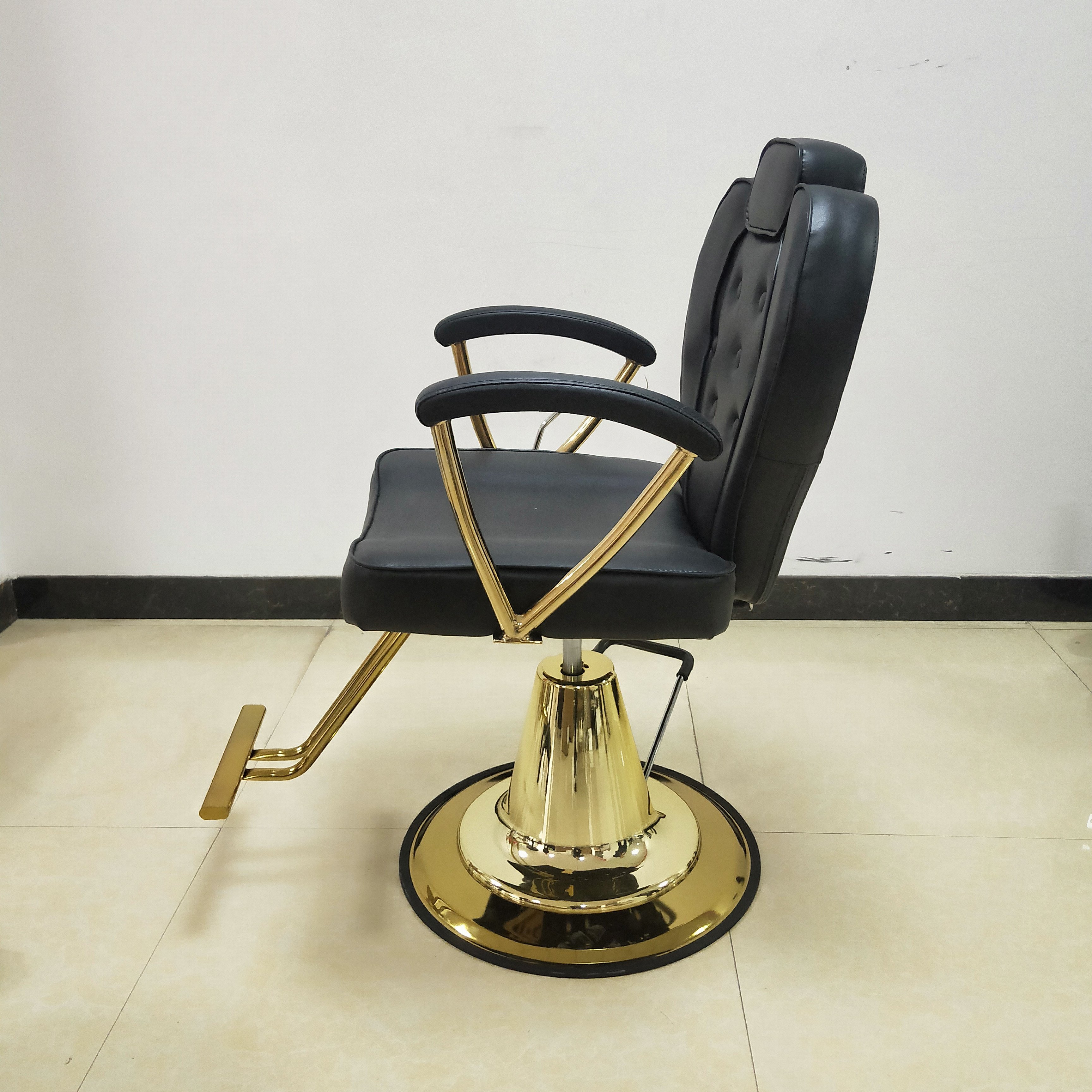Diant Wholesale Barbershop Salon Furniture High Quality Black Heavy Duty Hydraulic Barber Chair For Hair Salon