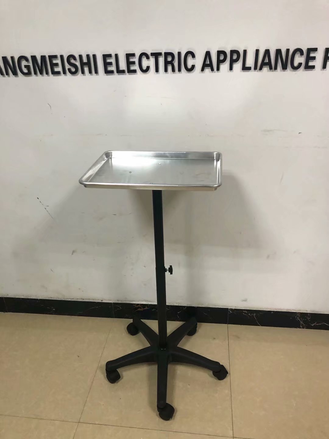 High Quality Silver Metal Small Beauty Equipment hairdressing tray cart