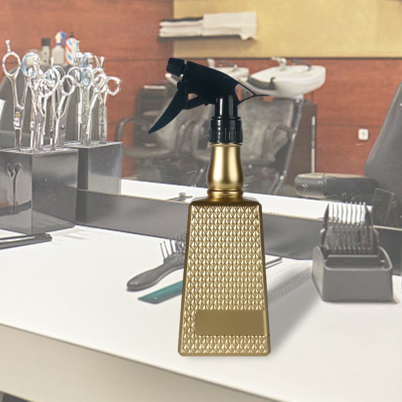 Retro Gold Diamond Pattern Fine Mist Hairdressing Spray Bottle High Quality Multi-Purpose Hair Care Styling Product Barber Shop