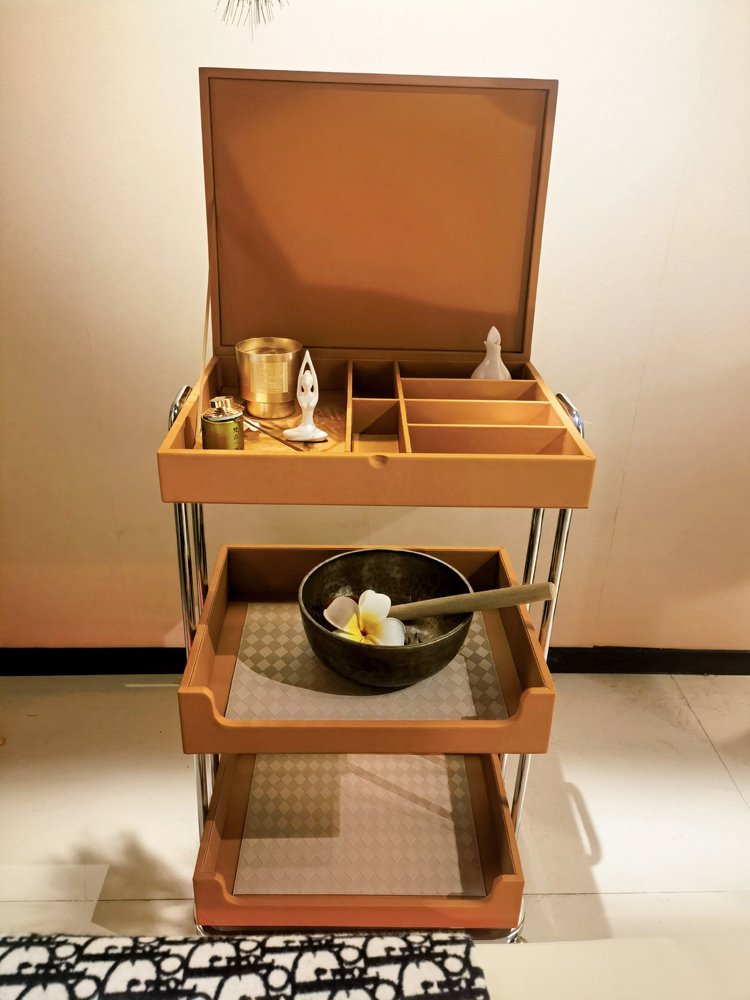 Leather Trolley Cart For Beauty Spa,Salon Styling Stations With Storage,Spa Trolley Cart