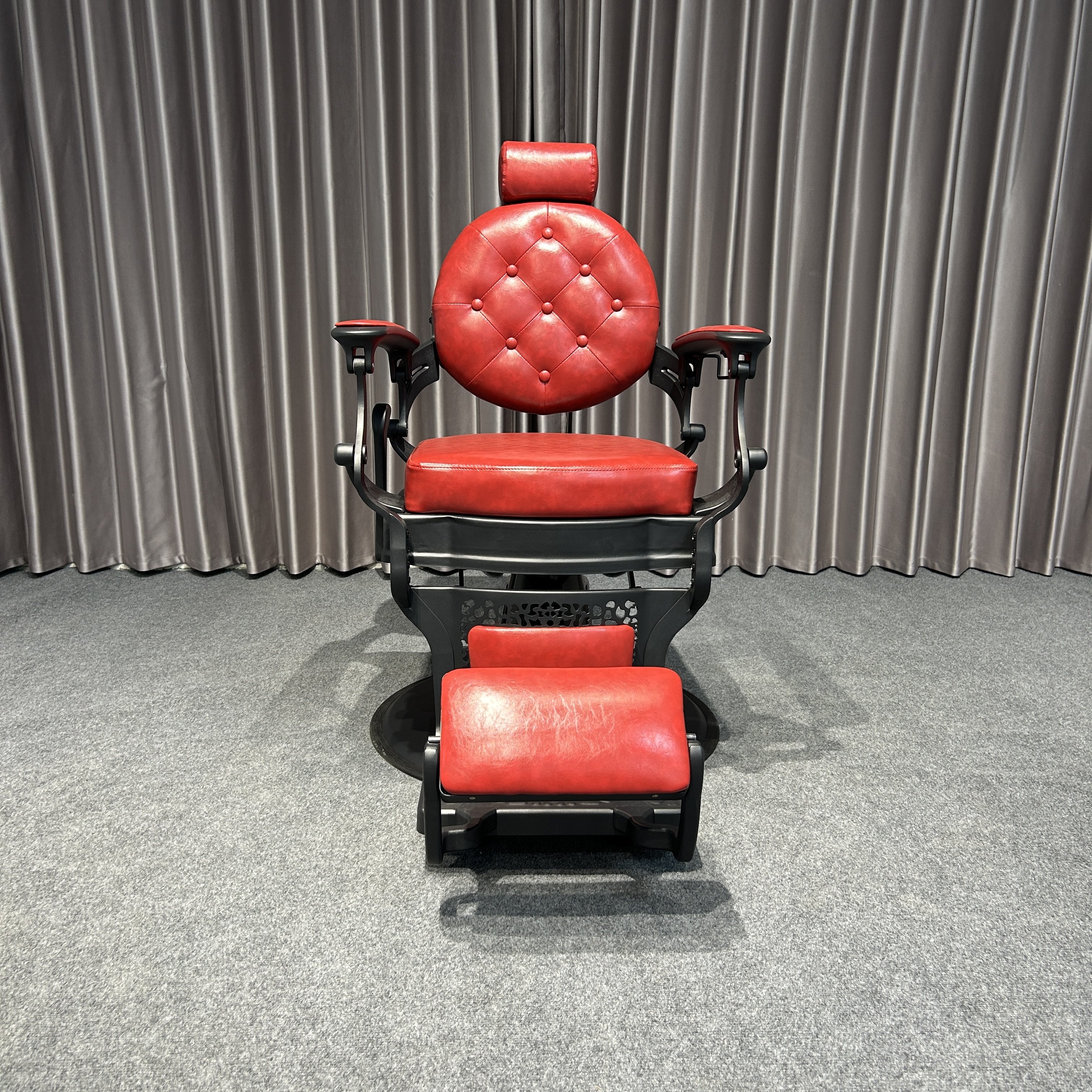 Wholesale Luxury Vintage Red Barber Chair Leather Recliner for Beauty Salon Dining Barber Shop Furniture