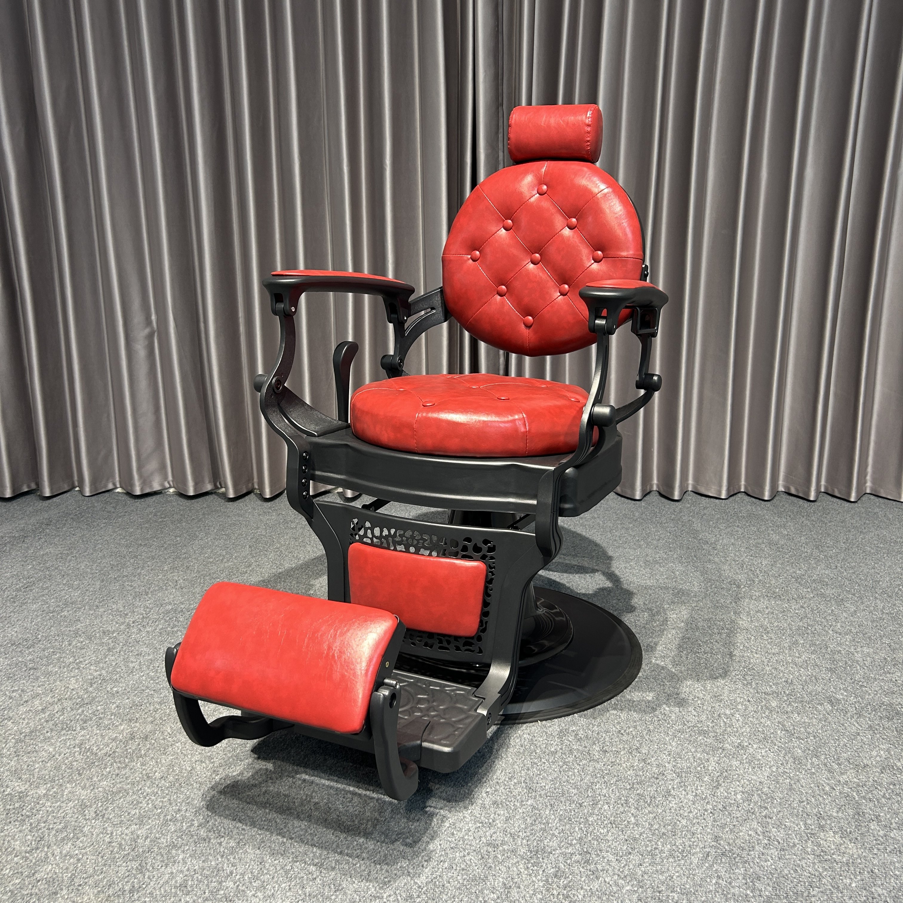 red Vintage Barber Chair Luxury Oil Head Chair Hair Gallery Furniture Reclining Chair Factory Wholesale