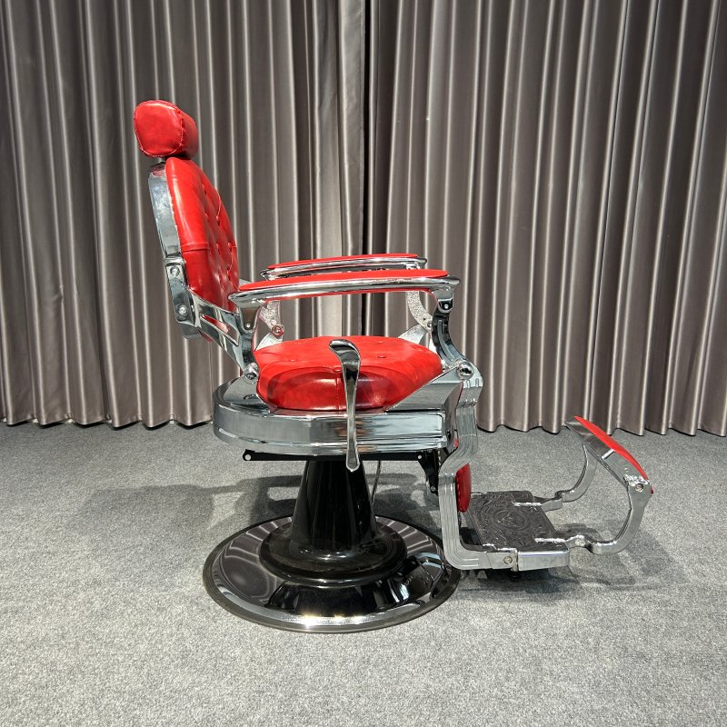 European Style Barber Chair Red Luxury beautiful Salon Equipment Salon Furniture Man's Salon Chair