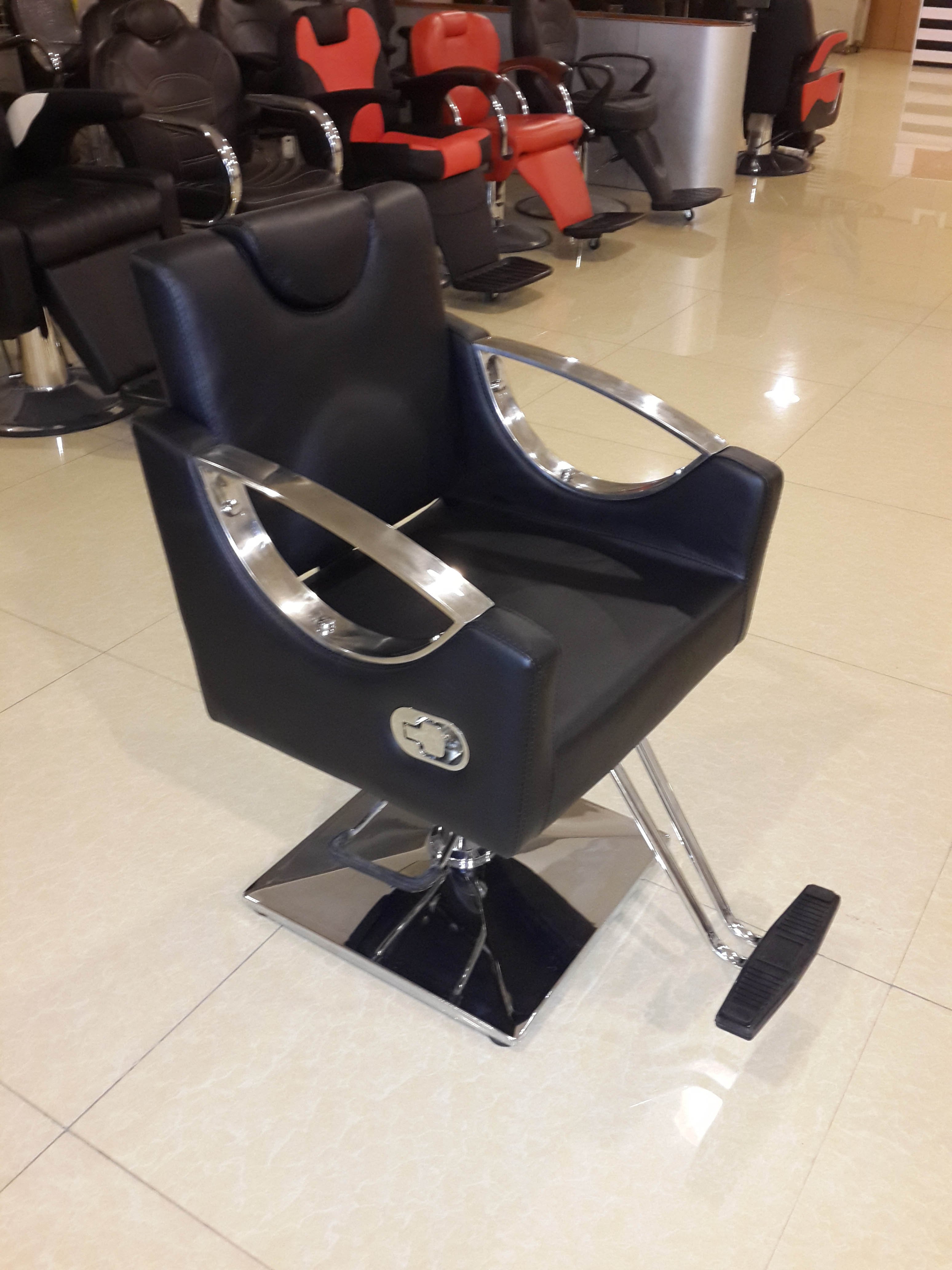 Hot sale beauty and hair salon furniture equipment waiting portable barber chair for men