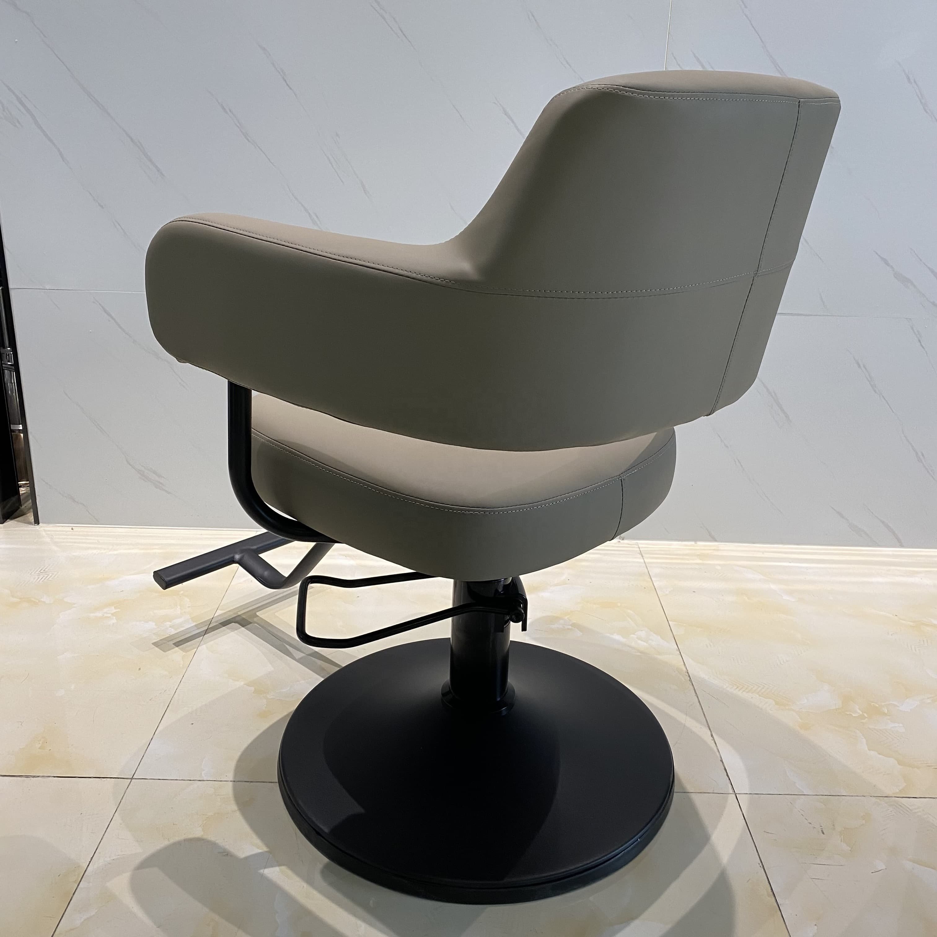 Hairdressing Equipment Barbershop Leather Salon Chair Styling Furniture Hair Cutting Barber Shop Chairs For Hair Stylist Beauty