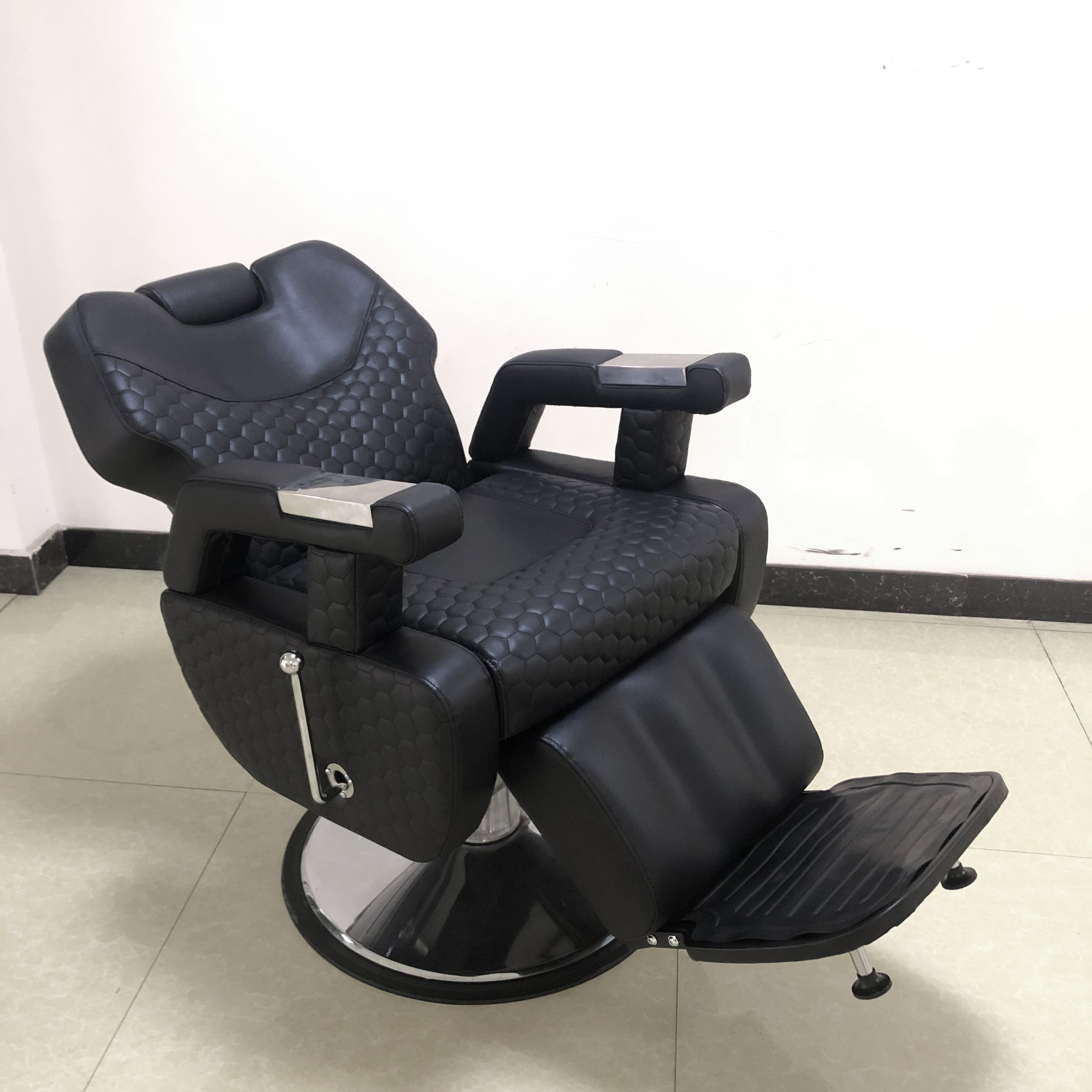 Professional Barber Chairs Luxury Wholesale High Quality Barber Chair For Men Hot Selling Barber Chairs