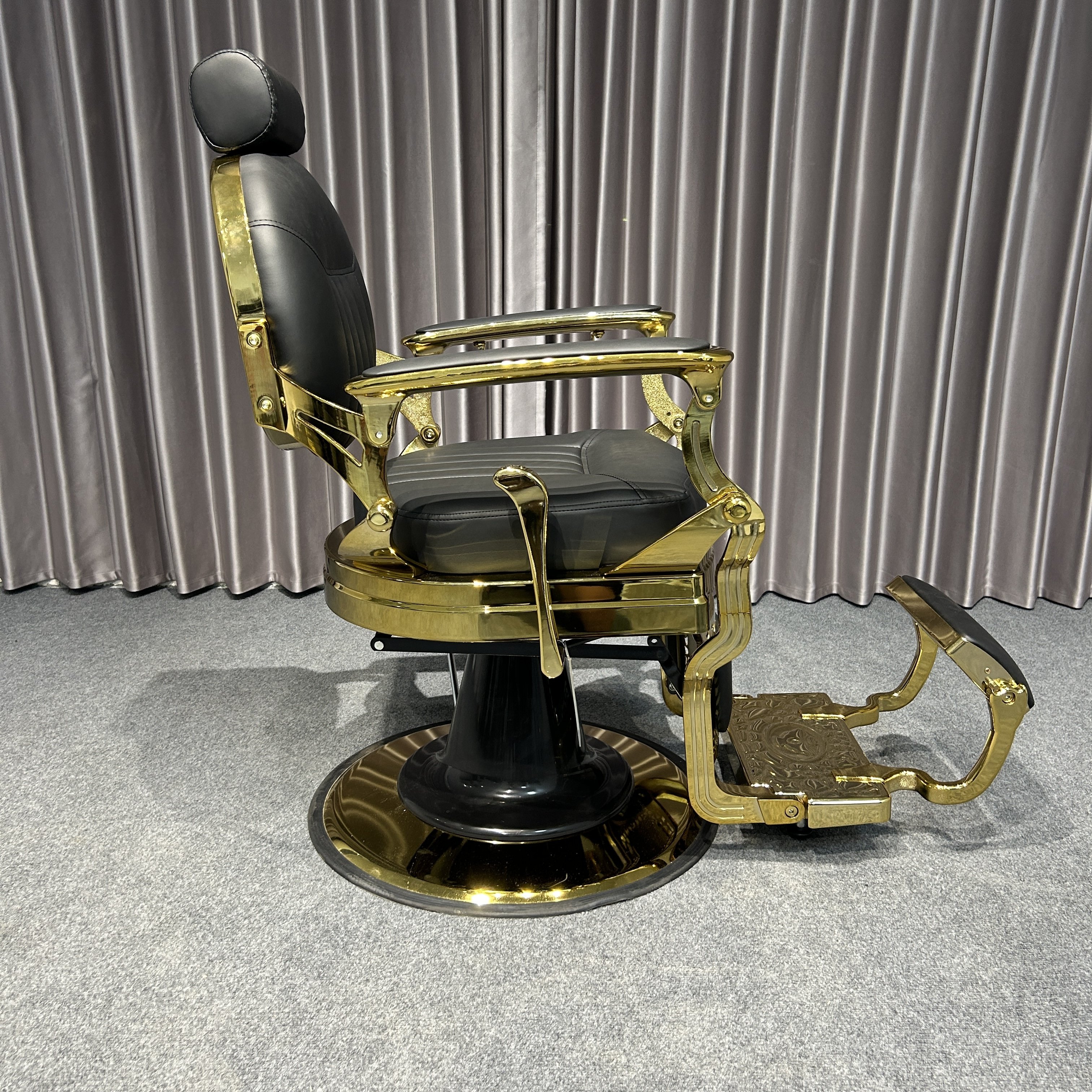 Wholesale Modern Heavy-Duty Gold and Black Metal Barber Chairs for Beauty Salon and Barbershop with Chrome Base