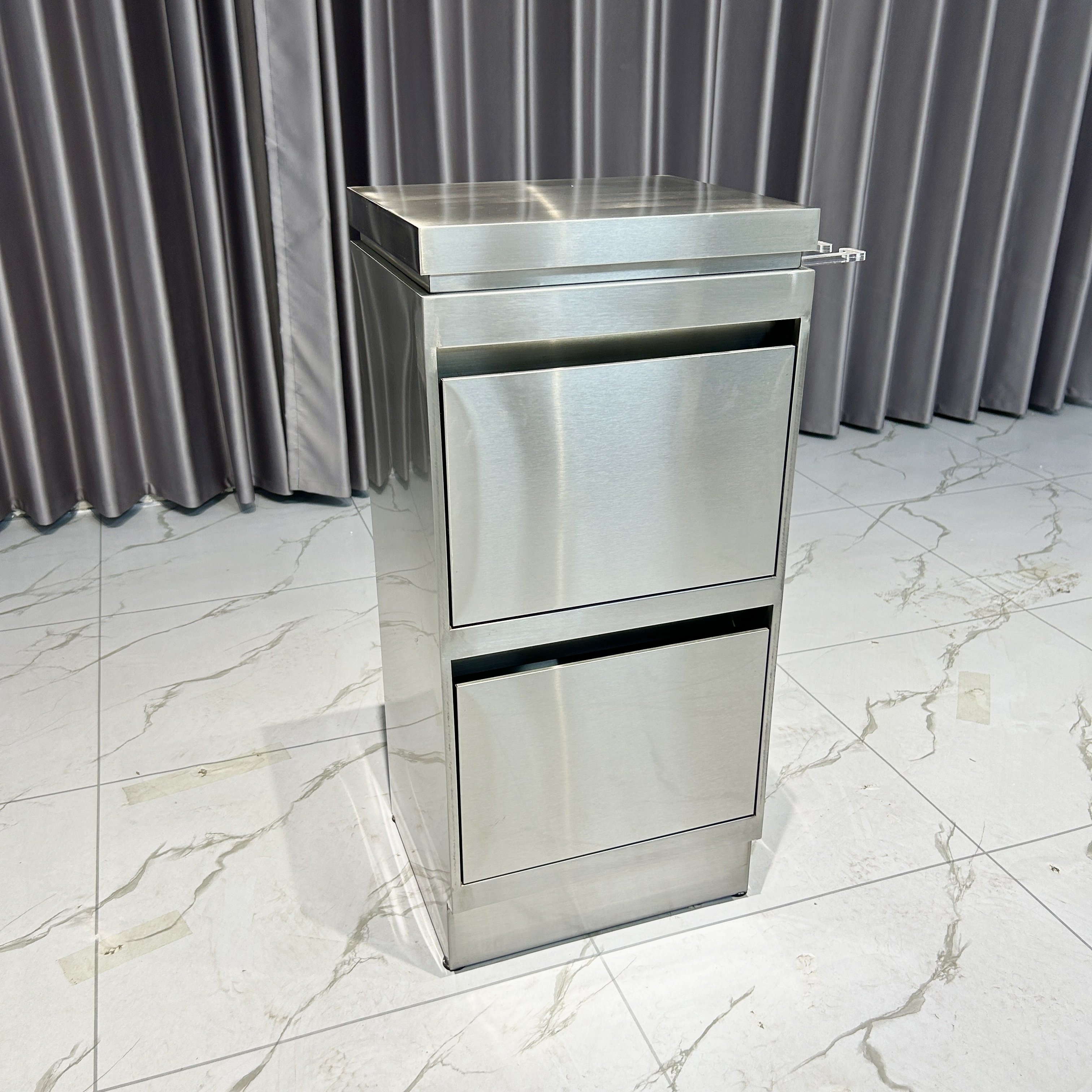 Wholesale Modern Design Stainless Steel Multi-Functional Storage Counter Drawer Low-Cost Barbershop & Beauty Salon Tool Cabinet
