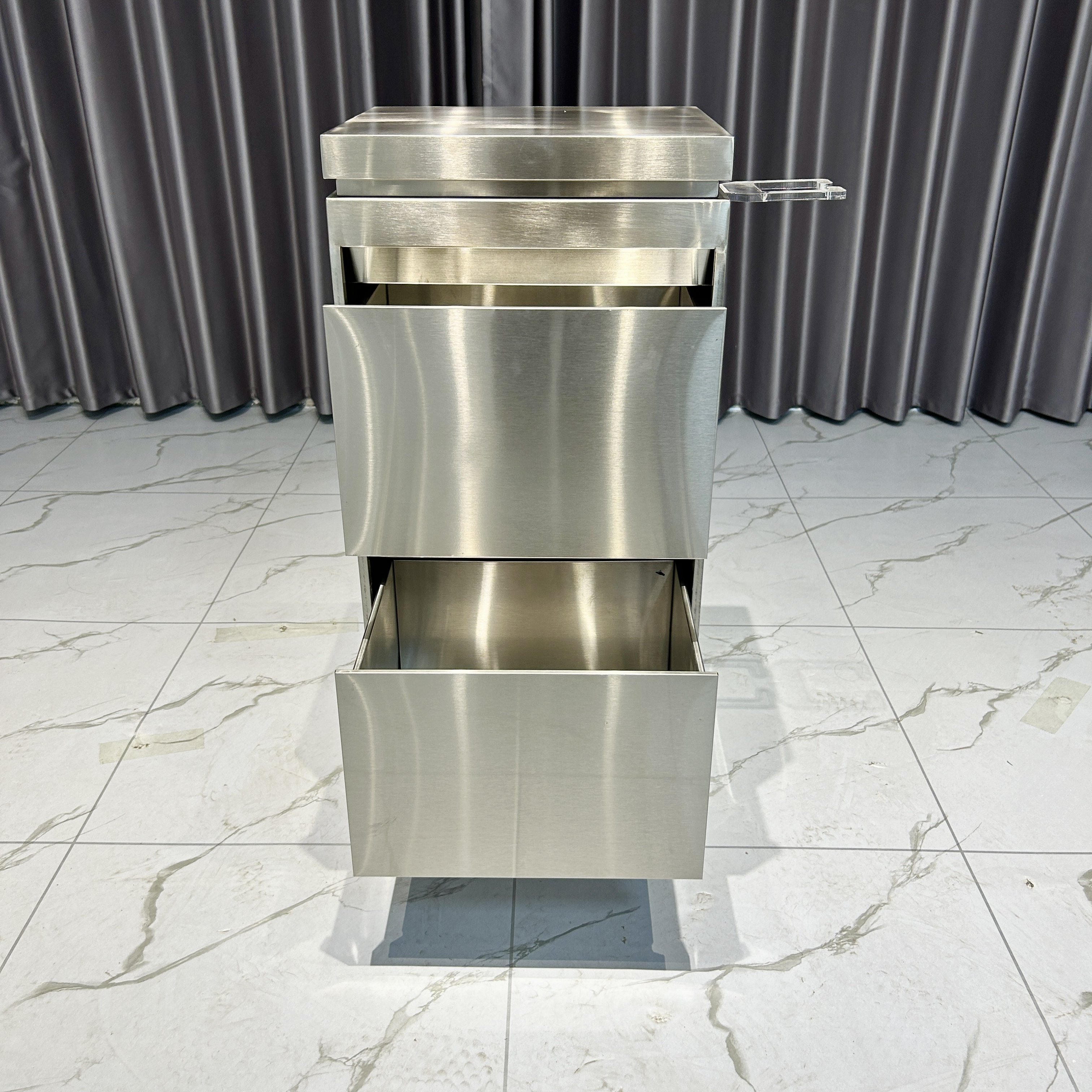 Wholesale Modern Design Stainless Steel Multi-Functional Storage Counter Drawer Low-Cost Barbershop & Beauty Salon Tool Cabinet