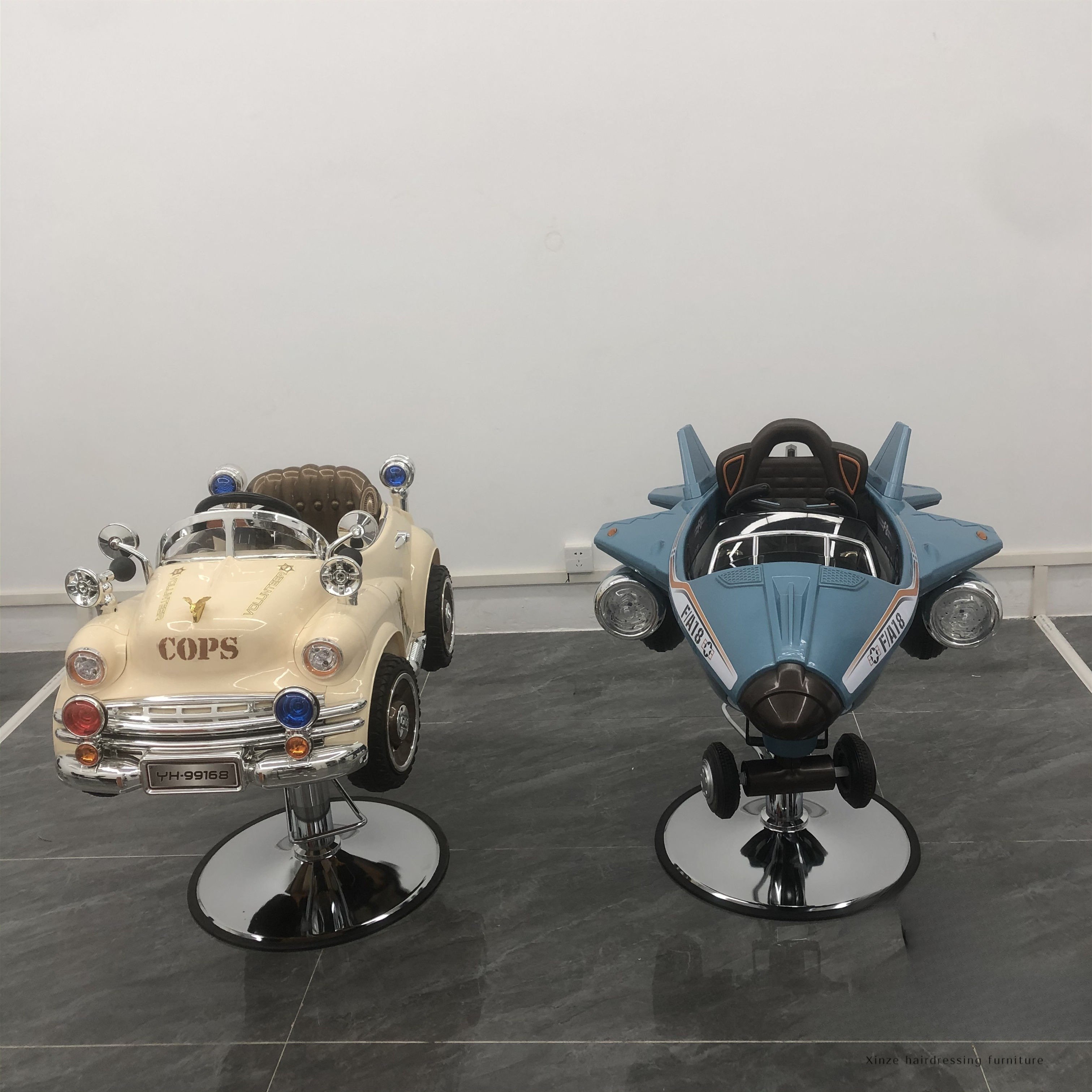 Kids Barber Chairs Car Hairdressing Kids Salon Chair Children Hair Salon Equipment Set Salon Furniture