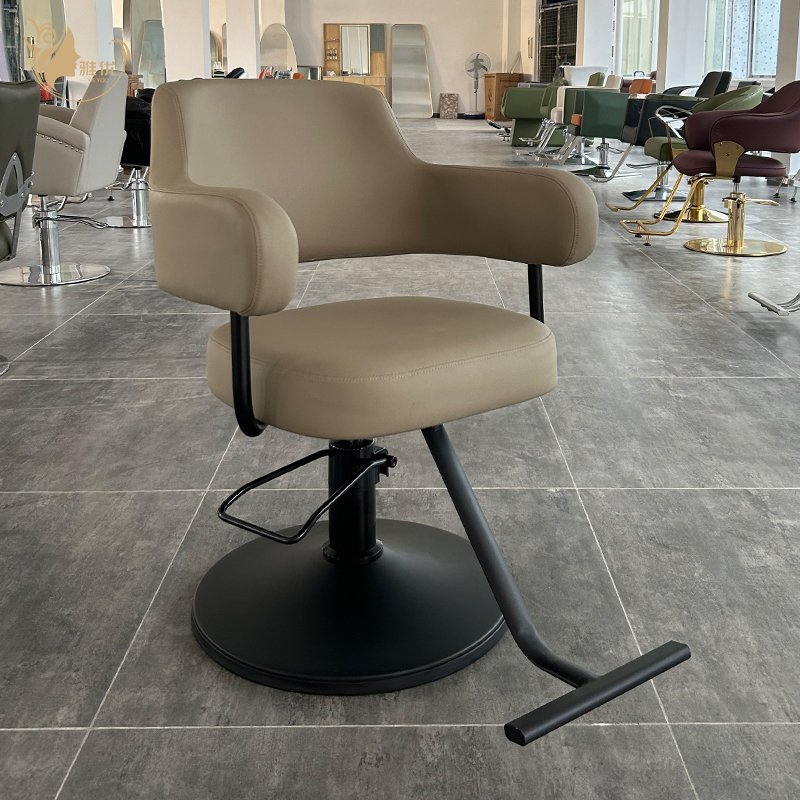 Modern Hydraulic Barber Chair for Men PU Leather Salon Hairdressing Equipment