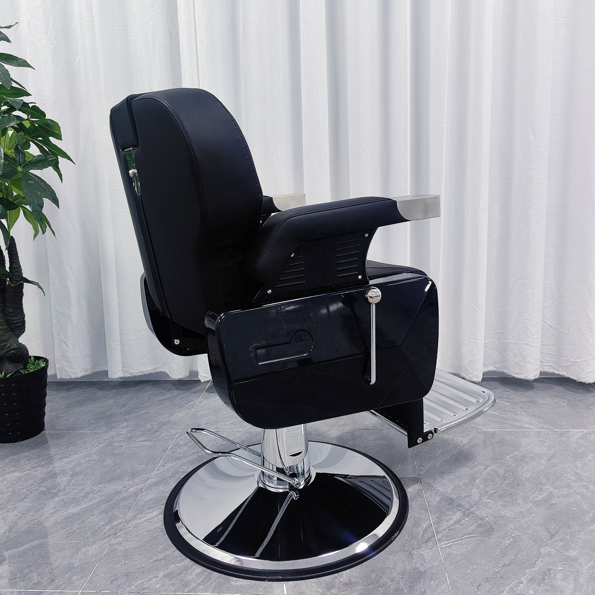 Luxury Antique Heavy Duty Swivel Salon Retro Barber Chair profissional hydraulic pump all black synthetic leather salon chair