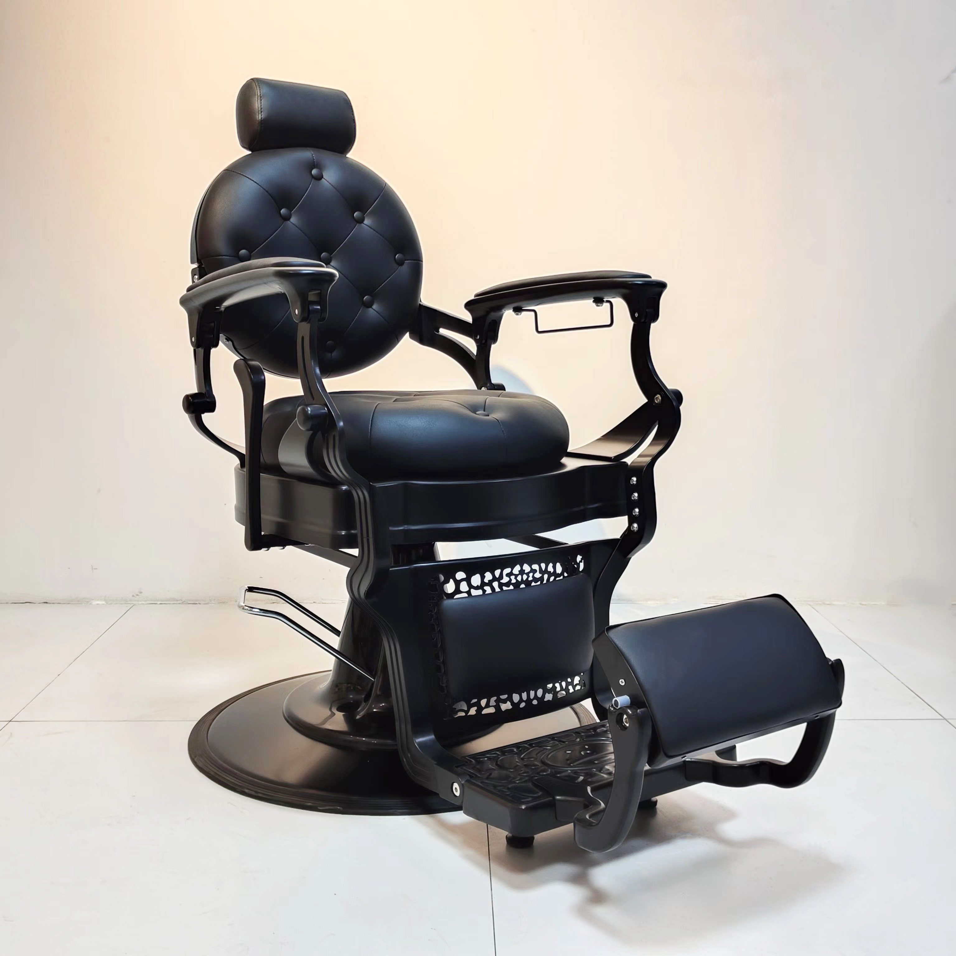 Professional Retro/Antique/ Vintage Men Reclining Salon Metal Styling Red Black Barber Shop Chair