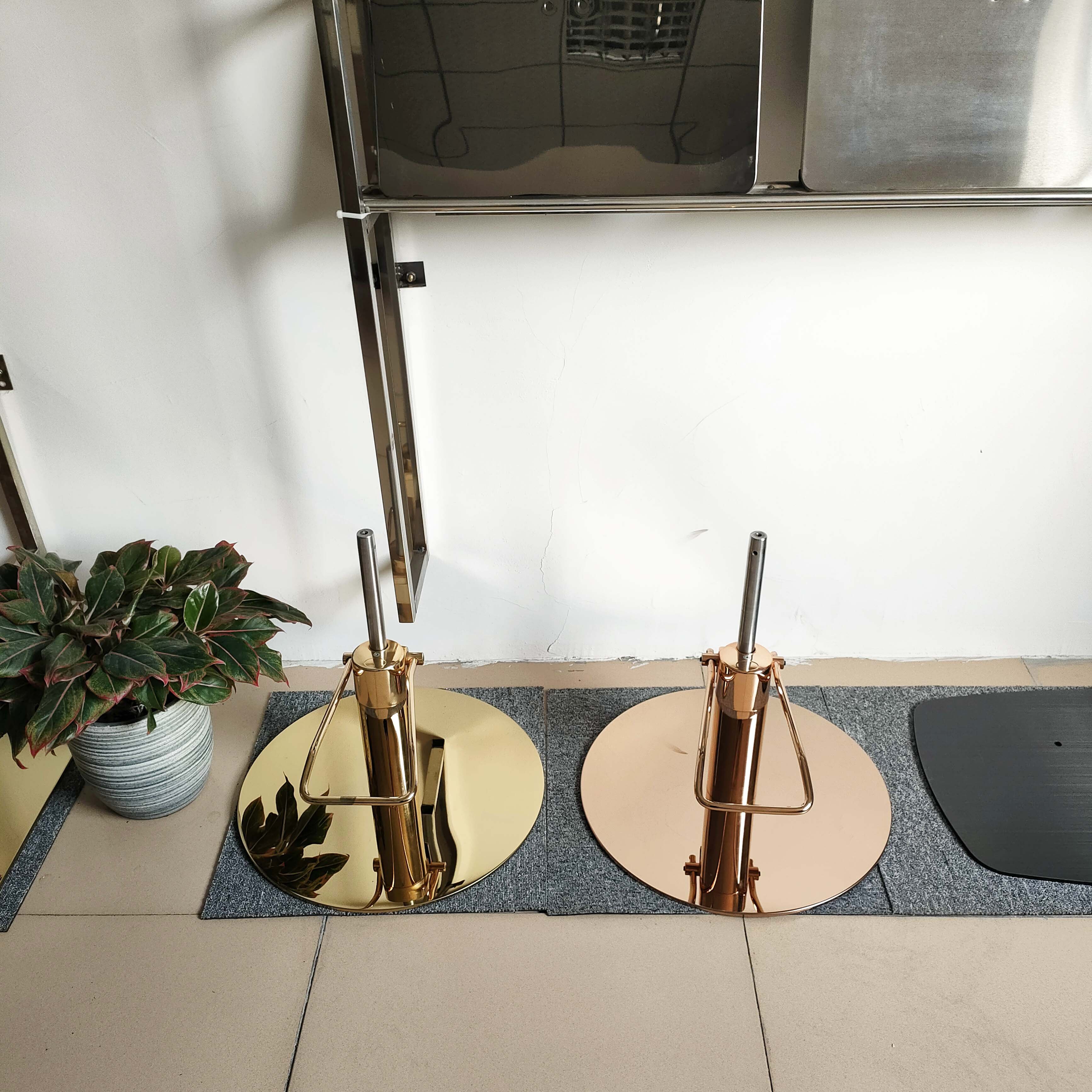 High Quality Salon Furniture Accessories Barber Chair Parts Rose Gold Round Salon Barber Chair Base and Hydraulic Pump