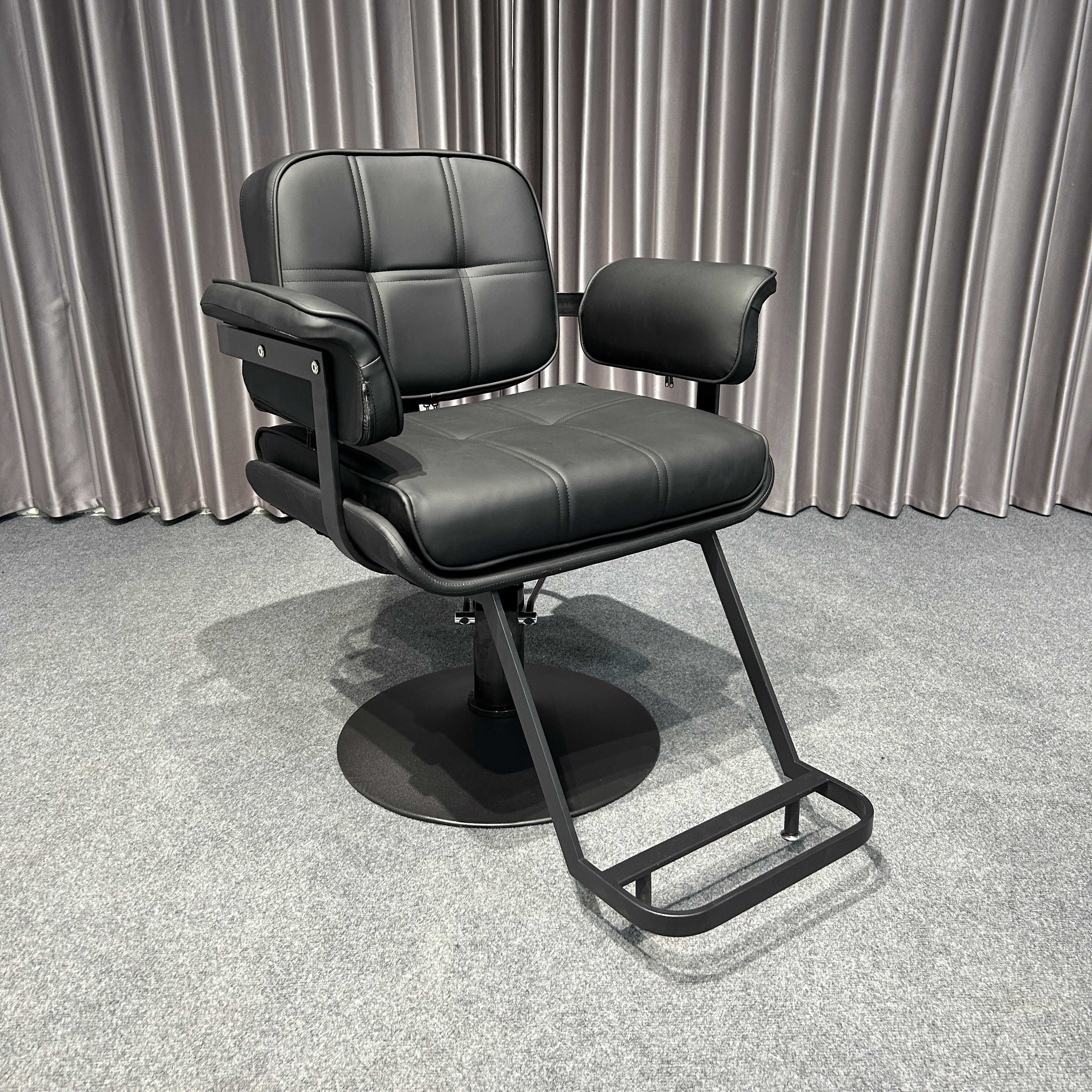 Modern Simple Luxury Rotary Lift Barber Chair Vintage Style Leather Salon Furniture New Wholesale Beauty Salon Hair Salon Chair