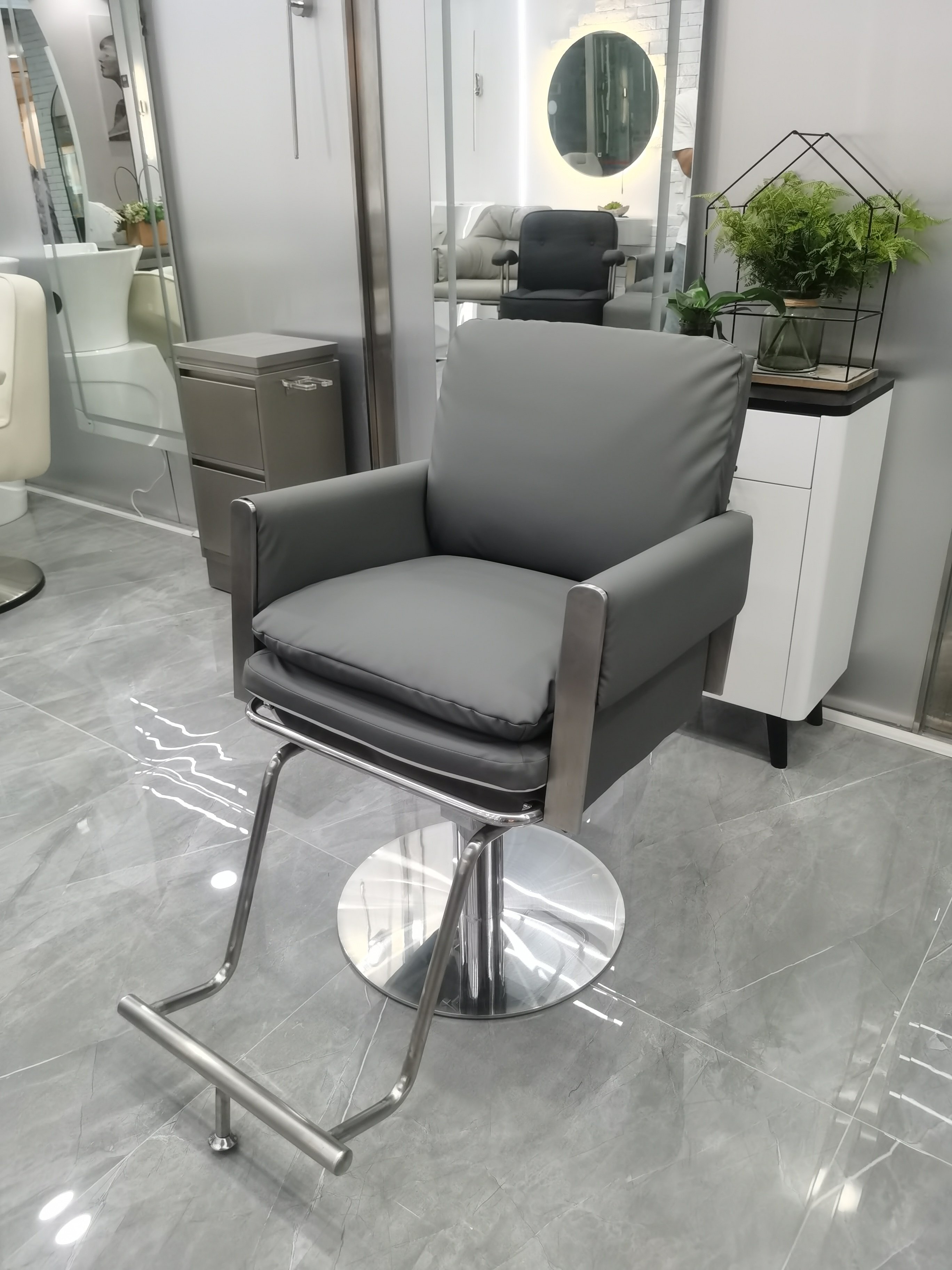 Hairdressing Equipment Barbershop Leather Salon Chair Styling Furniture Hair Cutting Barber Shop Chairs For Hair Stylist