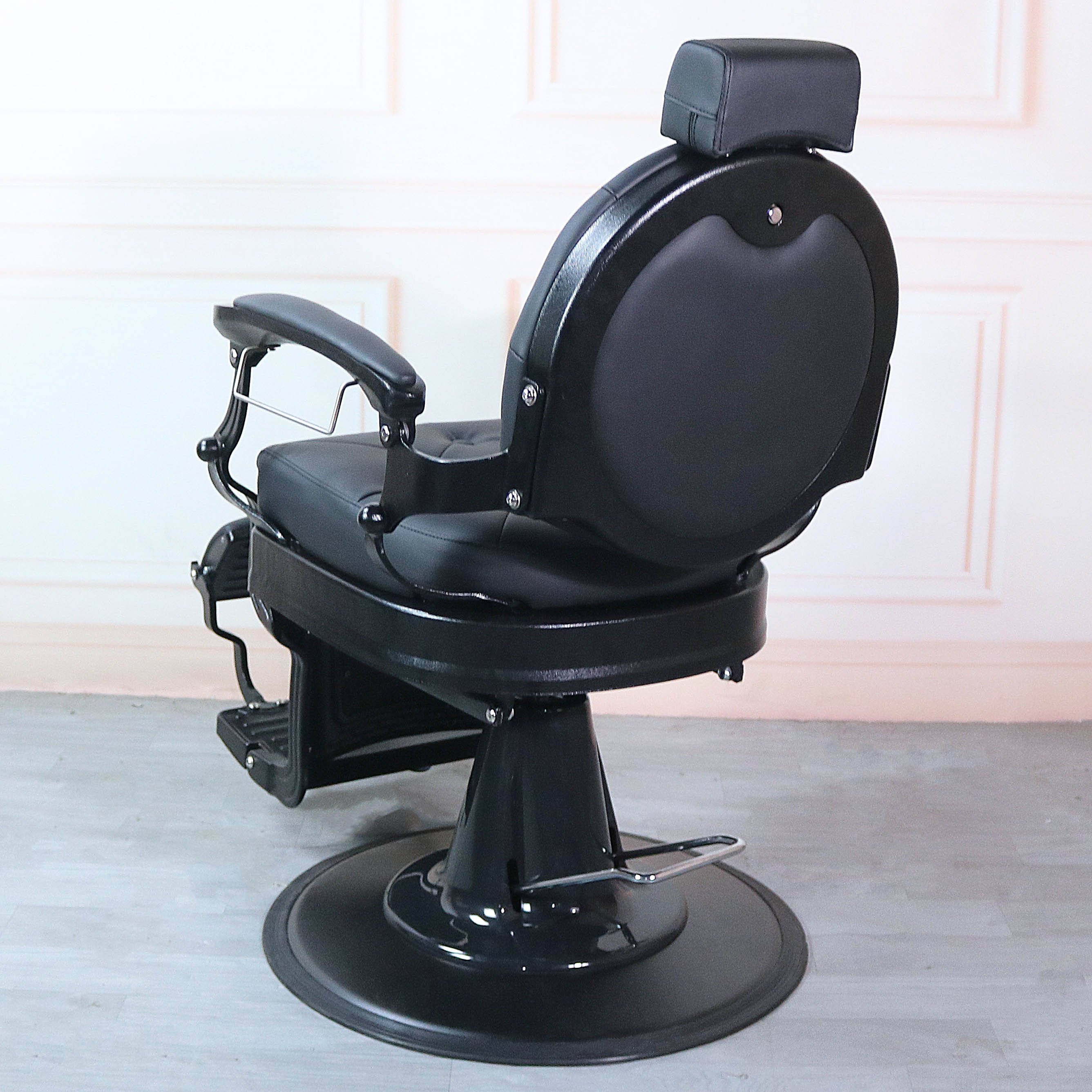 Reclining Massage Barber Chair for Hair Cutting in Retro Salon