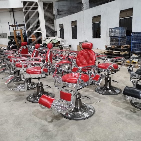 Salon Furniture Retro Men's Hairdressing Styling Chair Heavy Duty Hydrauliy Beauty Salon Barber Chair Hair Cutting Chair