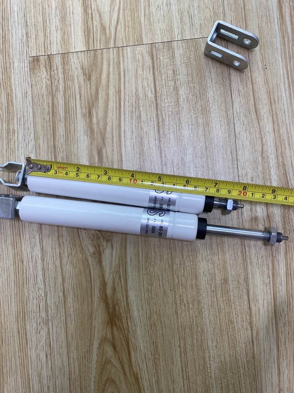 Gas Spring for Salon Furniture 200n/140n/100n /85nCylinder Salon Chair Accessories Heavu Duty Gas Struts For Barber Chair