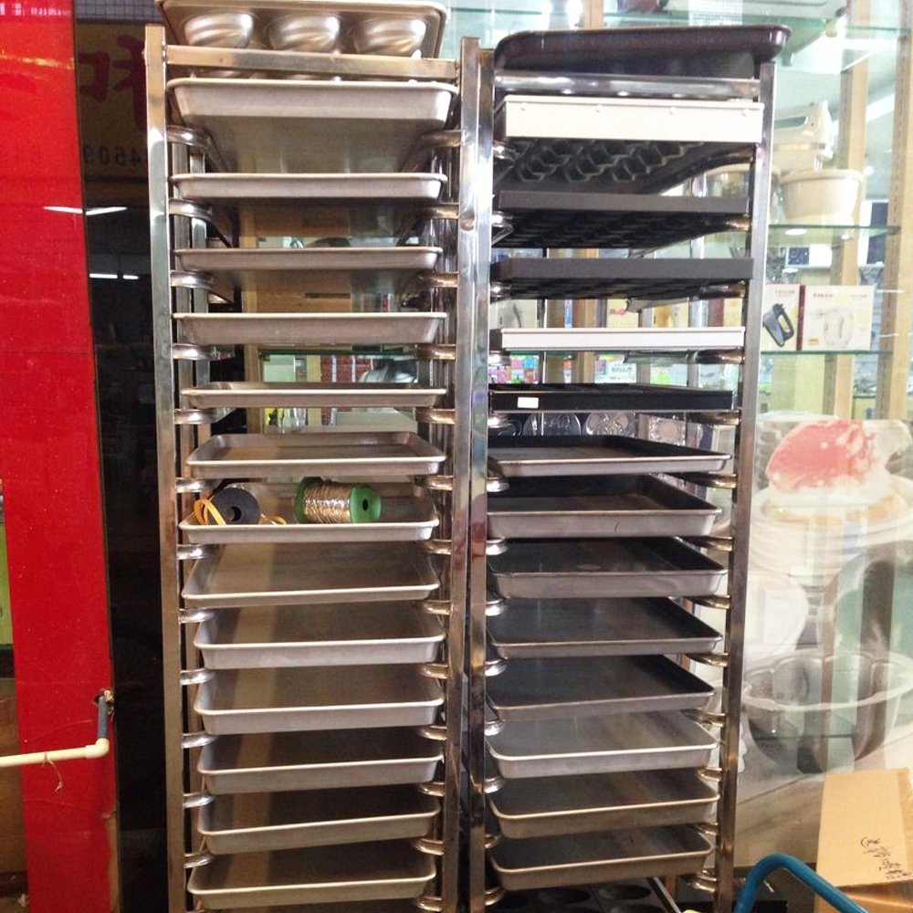 Bakery trolley 16 layers 16 trays trolley 16 layers 32 trays trolley stainless steel commercial baking tool