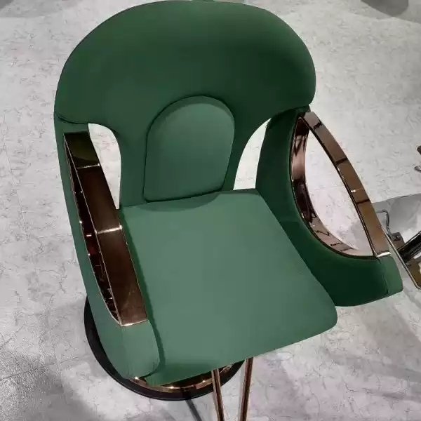 2024 YOUTAI Multi function salon furniture reclining barber chair adjustable golden barber chair beauty salon factory