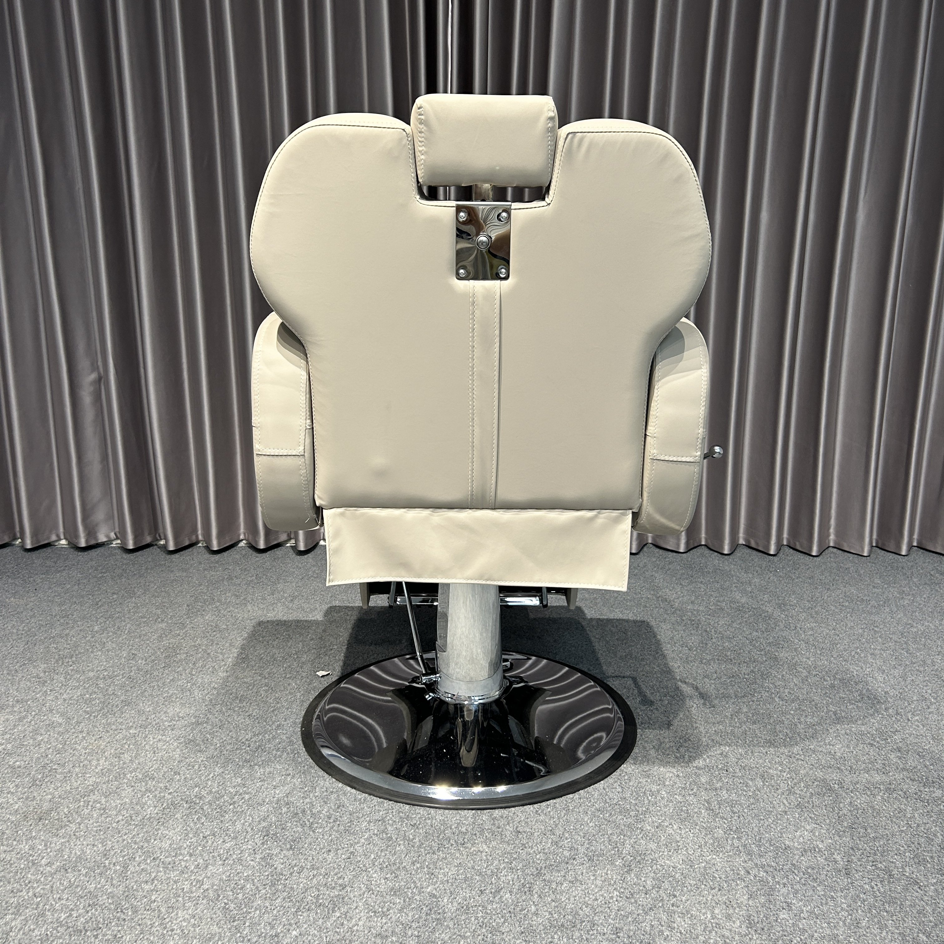 high-end Reclining Hydraulic Pump Barber Chair Modern Hairdresser Lift Chair Styling Chair
