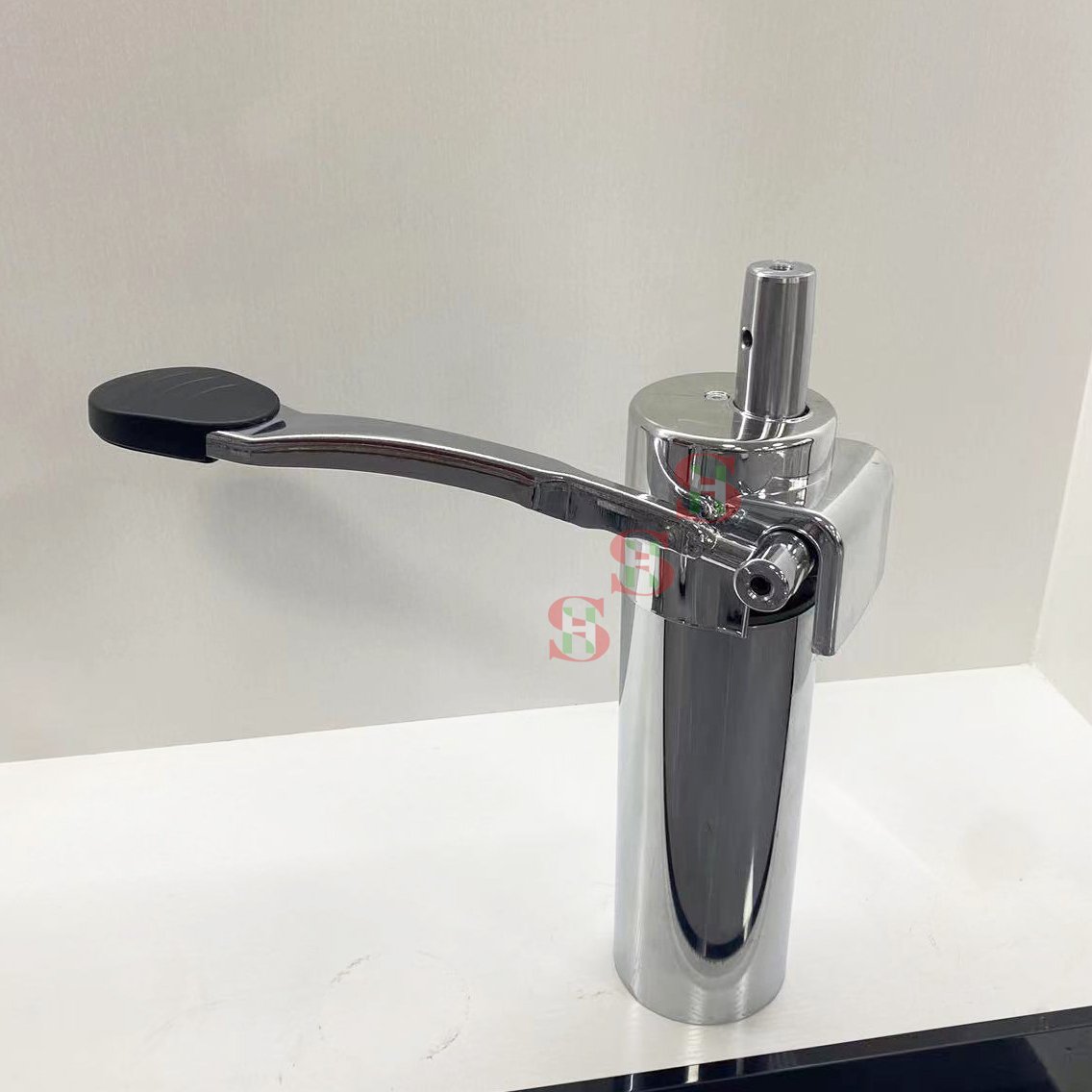 Wholesale Hairdressing Salon Barber Chair Hydraulic Pump Base Price for Salon Furniture