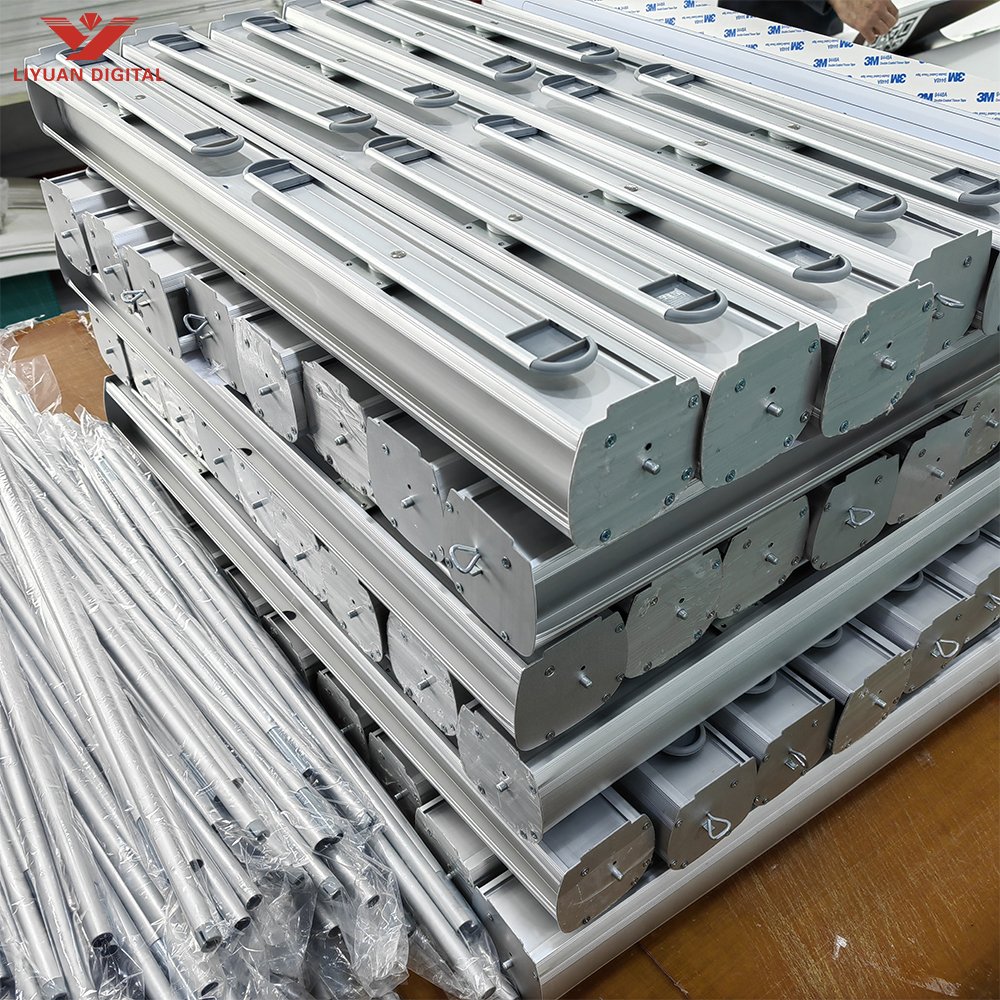 Outdoor Roll-Up Banner 80*200cm for Advertising and Exhibitions Trade Show Equipment Printing Display
