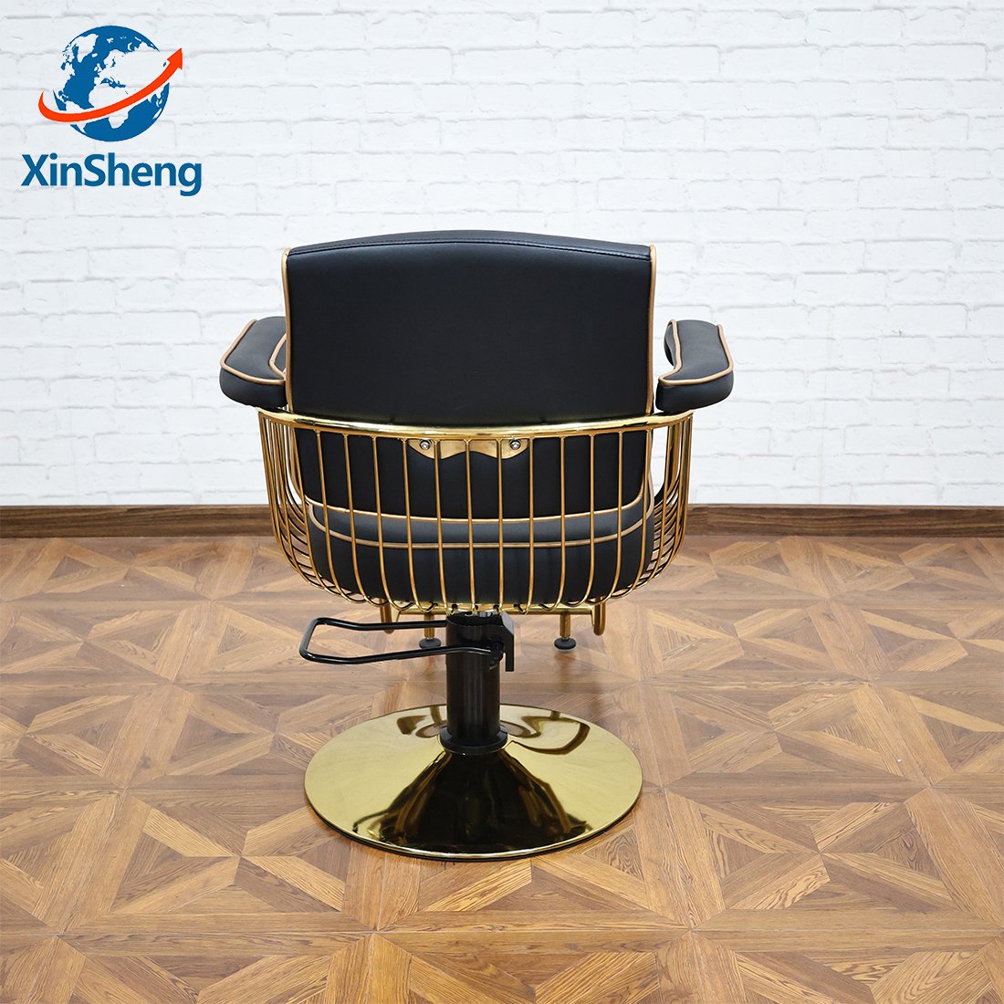 High Quality Hot Selling Wholesale Salon Chairs Furniture Hairdressing Salon Beauty Styling Pink Barber Chair For Beauty Shop