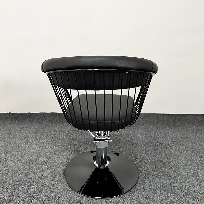 Newest High Quality Titanium black Salon Chairs And Furniture Luxury Barber Shop Chair Heavy Duty Hydraulic Hairdressing Chair