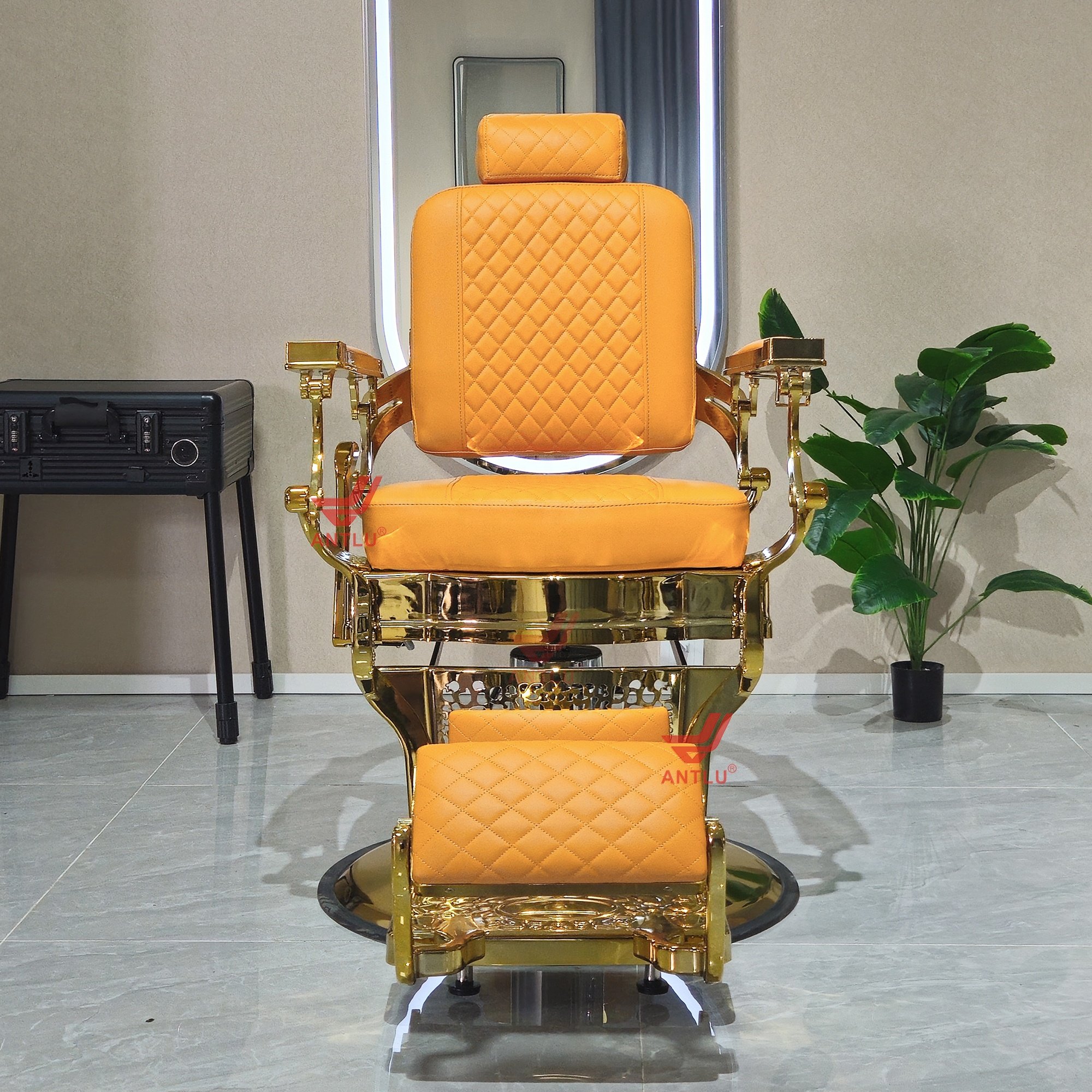 Hair Salon barber Shop chairs Heavy Duty Luxury Hydraulic Pump Hairdressing vintage barber chair for man