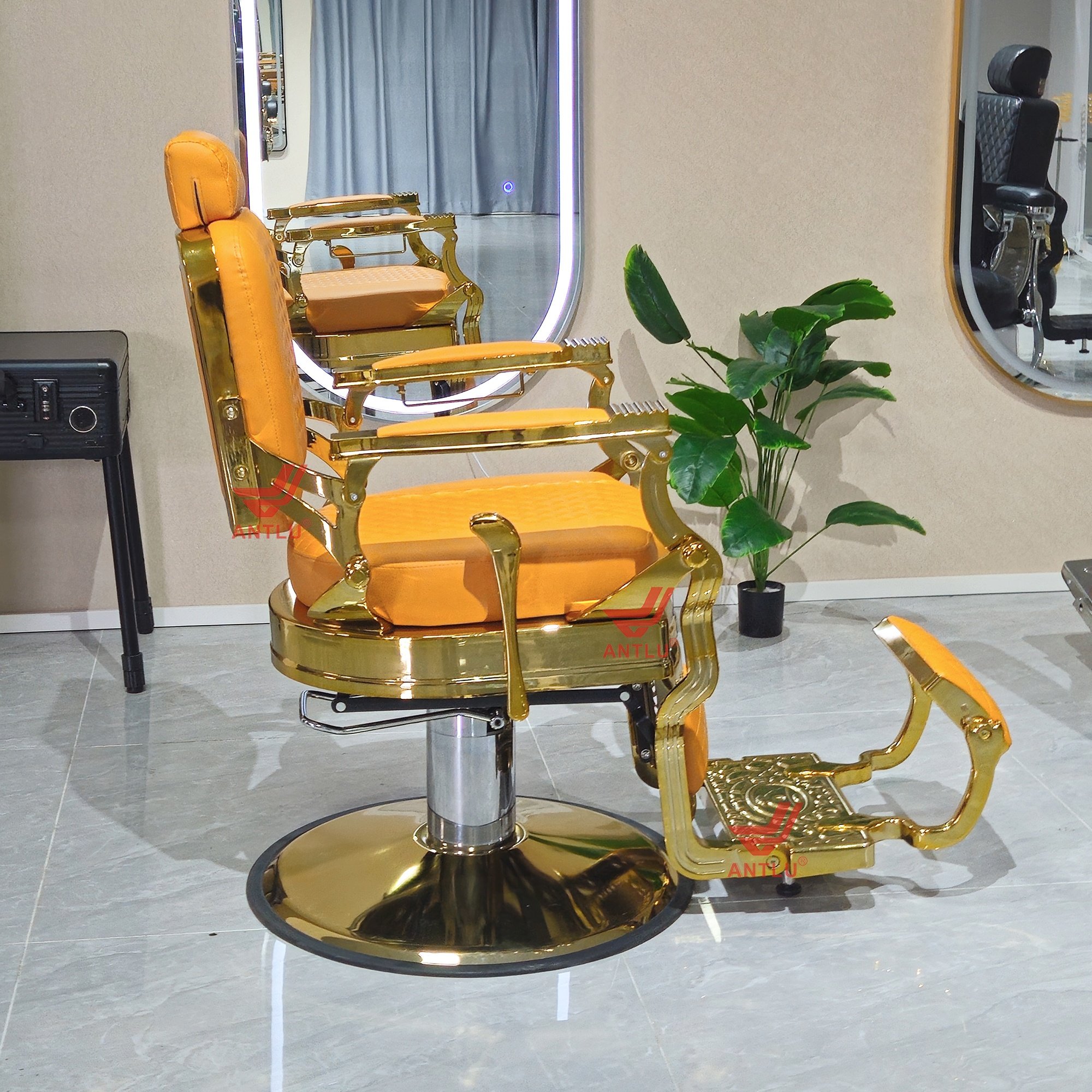 Hair Salon barber Shop chairs Heavy Duty Luxury Hydraulic Pump Hairdressing vintage barber chair for man