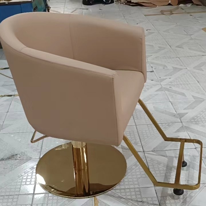 Barber Shop Salon Equipment Beige Leather Beauty Salon Furniture Simple Style Beauty Barber Chair
