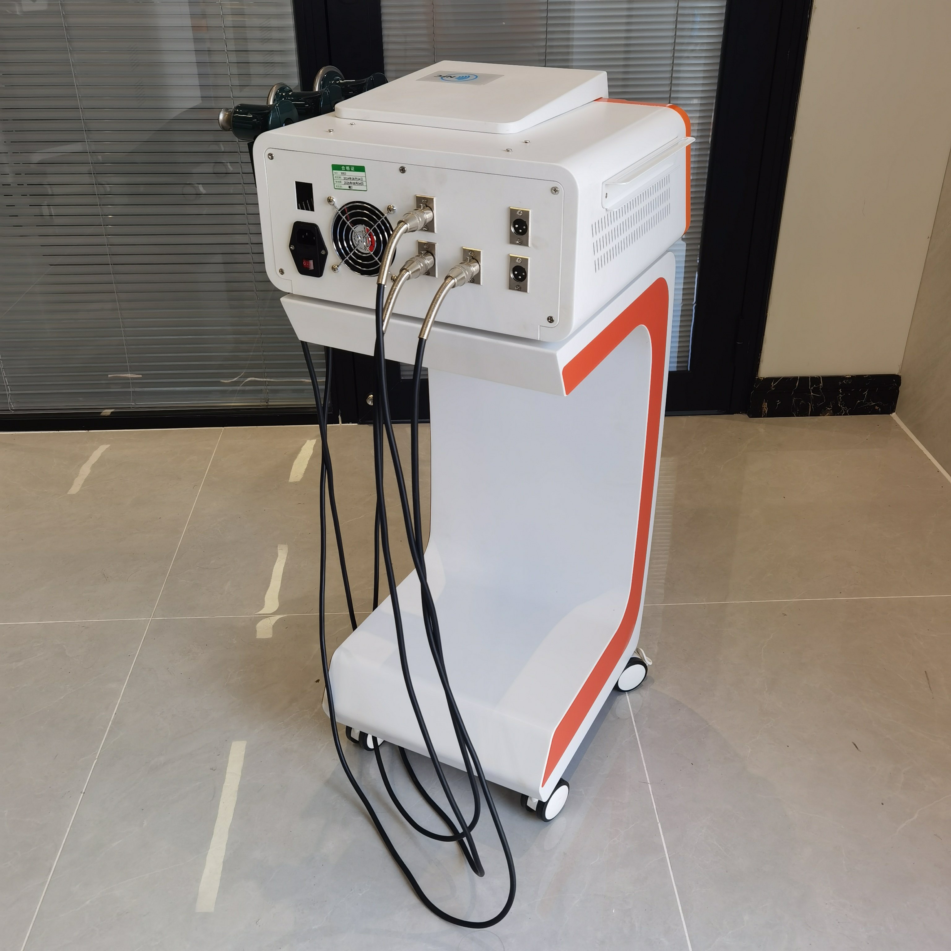 2024 Self designed Hot selling Beauty Salon Water Surface Machine trolley
