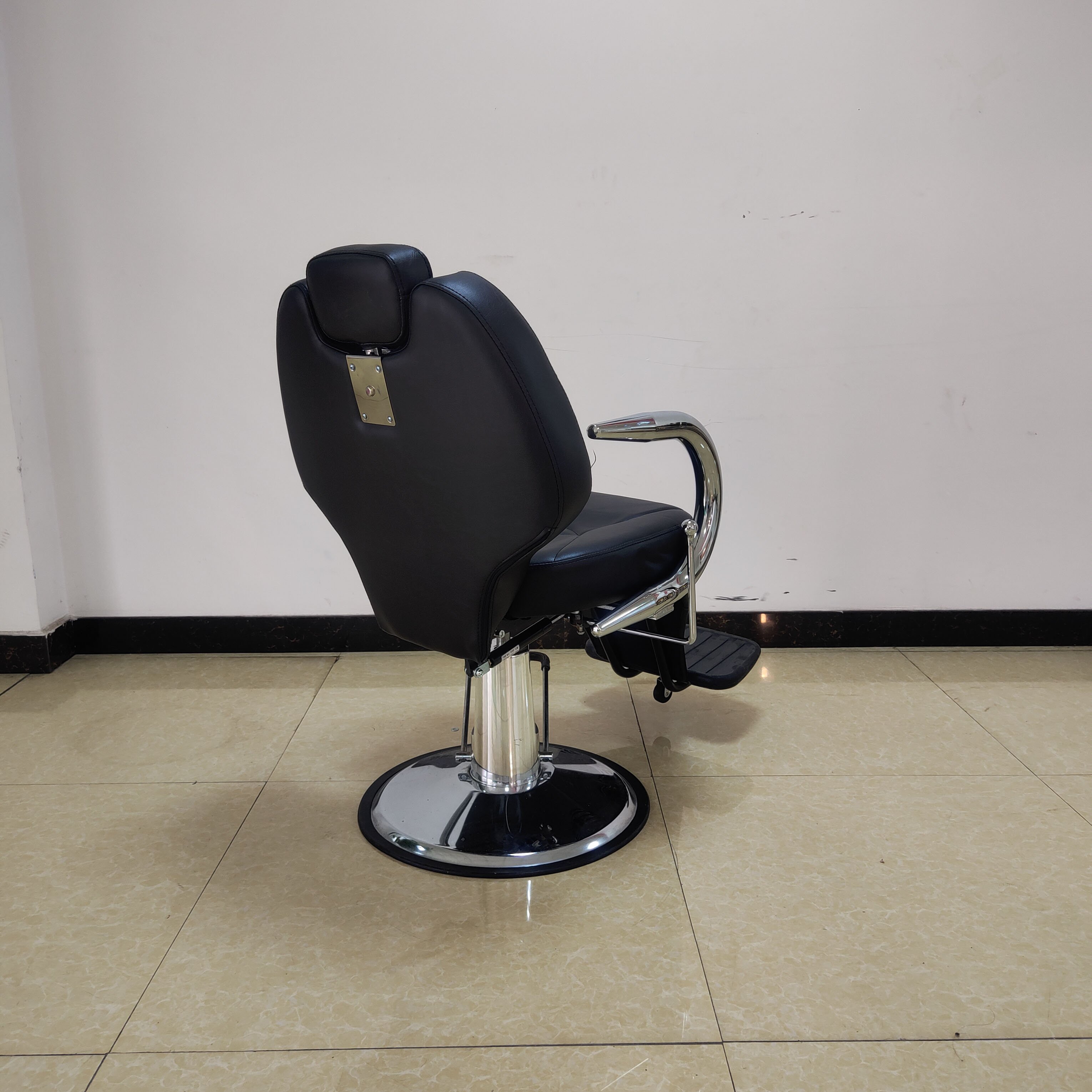 Popular barber chair Black all purpose hair salon chairs for barber shop Comfortable hairdressing chair with