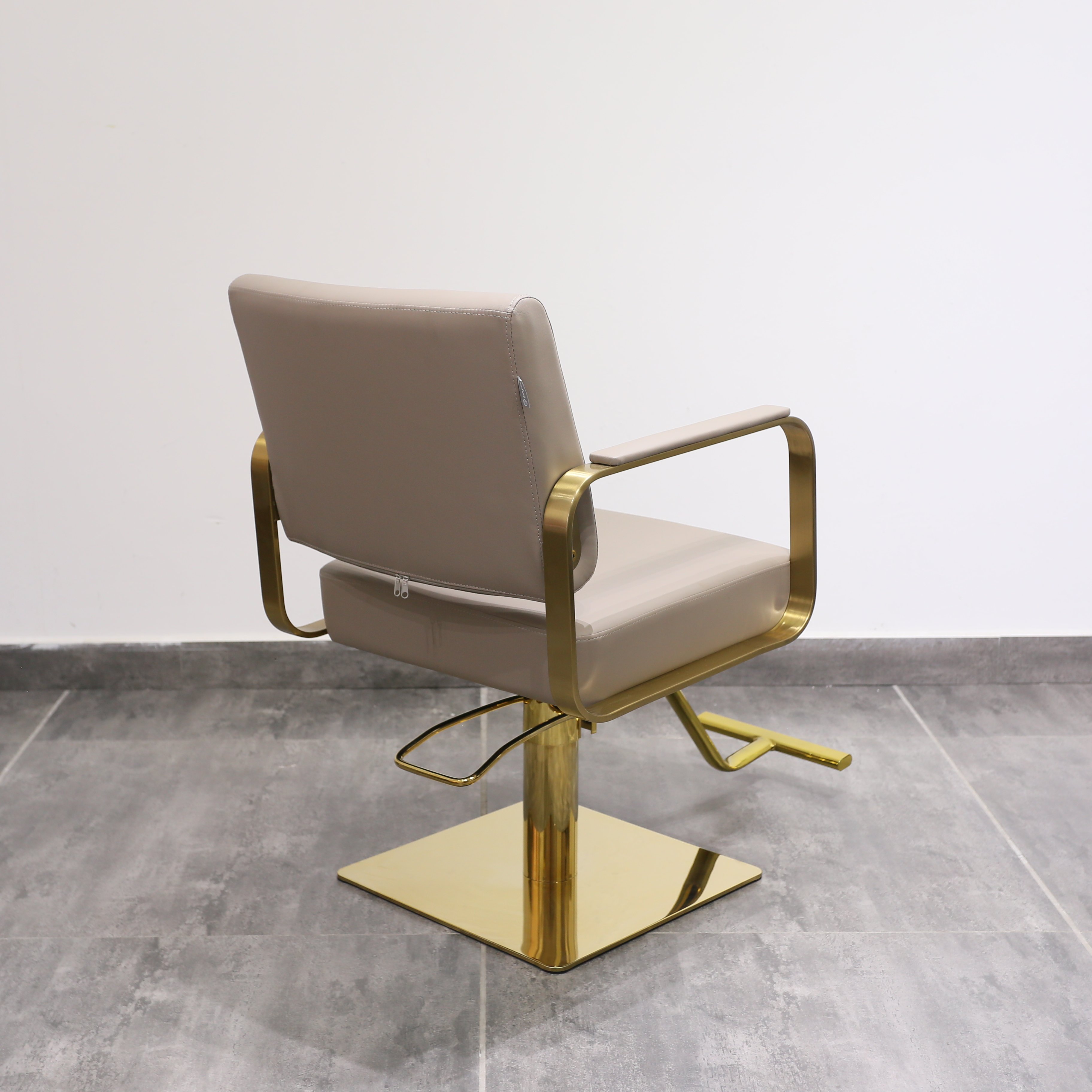 Factory Barber Shop Furniture Equipment Modern Beauty Hairdressing Styling Salon Equipment Furniture Chair Hair Salon Chairs