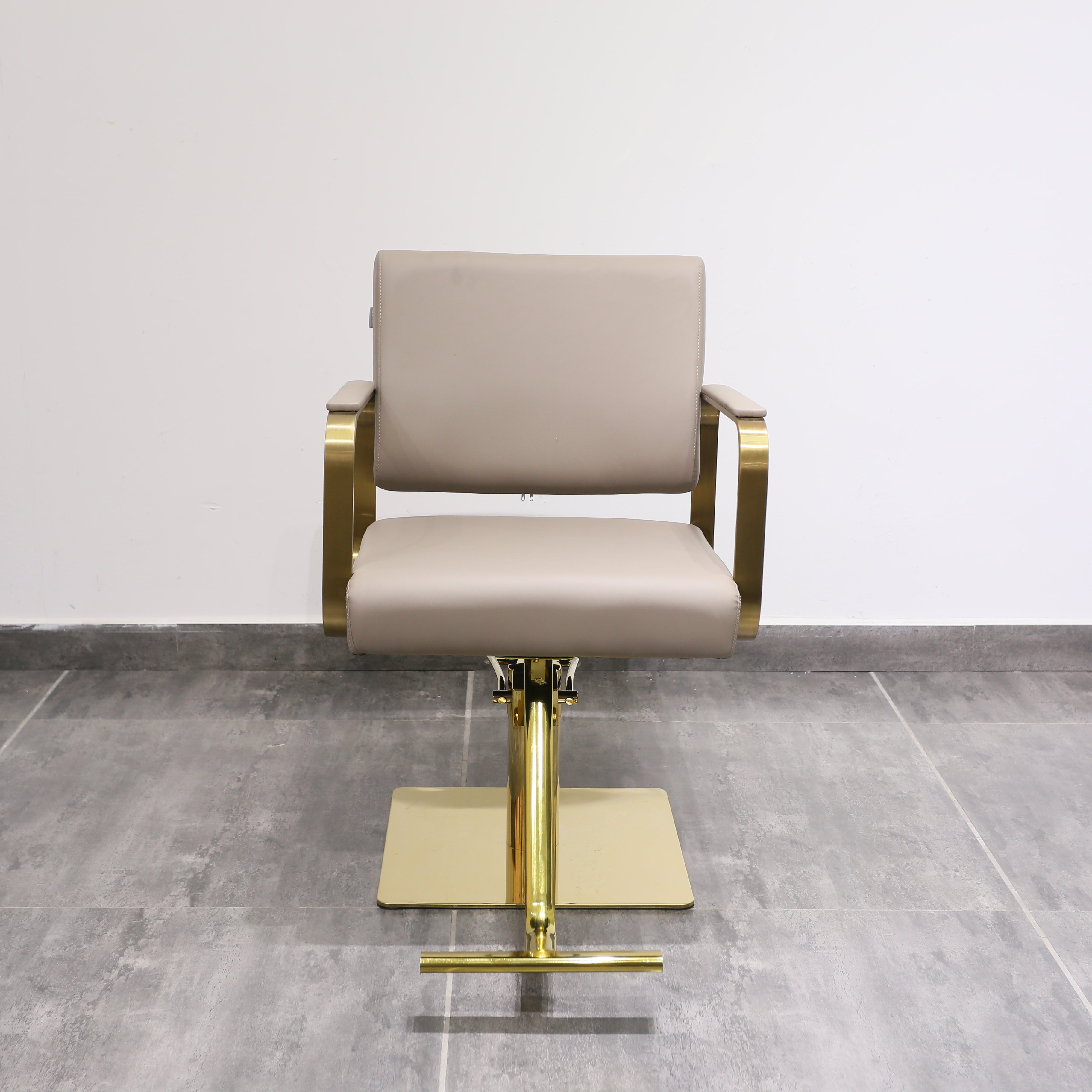 Factory Barber Shop Furniture Equipment Modern Beauty Hairdressing Styling Salon Equipment Furniture Chair Hair Salon Chairs