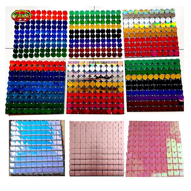 Shimmer disc sequin panel advertisement board for outdoor use