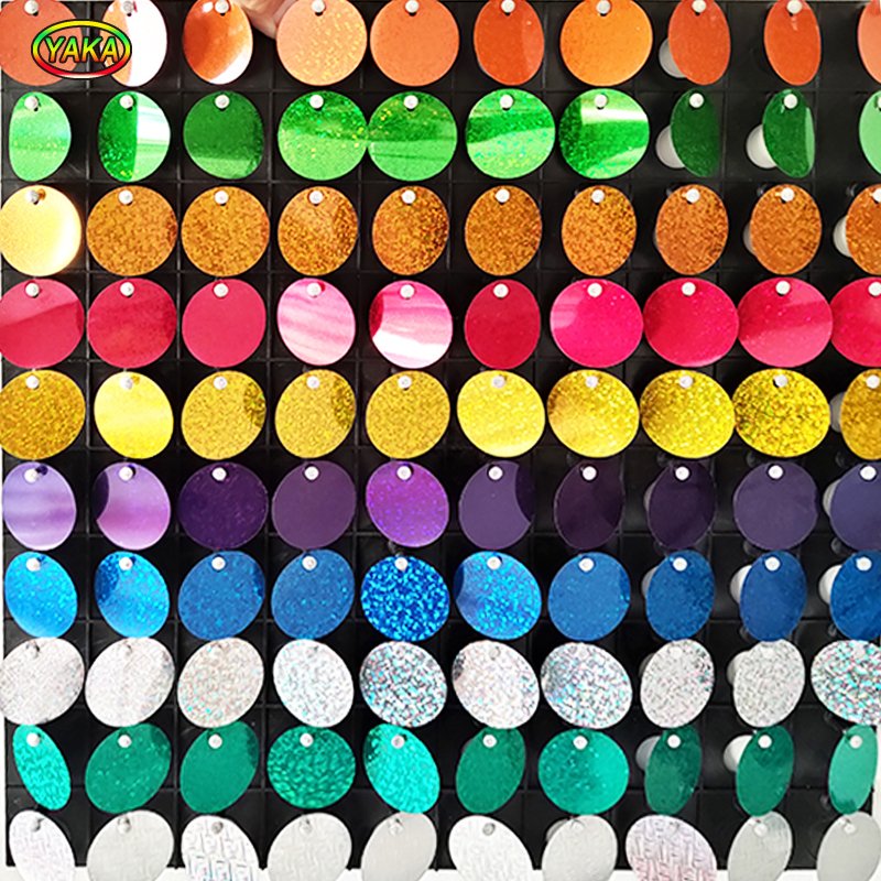 Shimmer disc sequin panel advertisement board for outdoor use