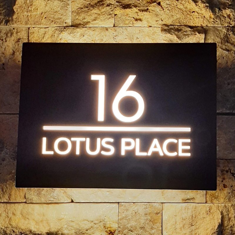 Customize Led Door Plate Acrylic Led Sign Board Number Letter Hotel Stainless Steel Letters Outdoor Directional Sign Board light