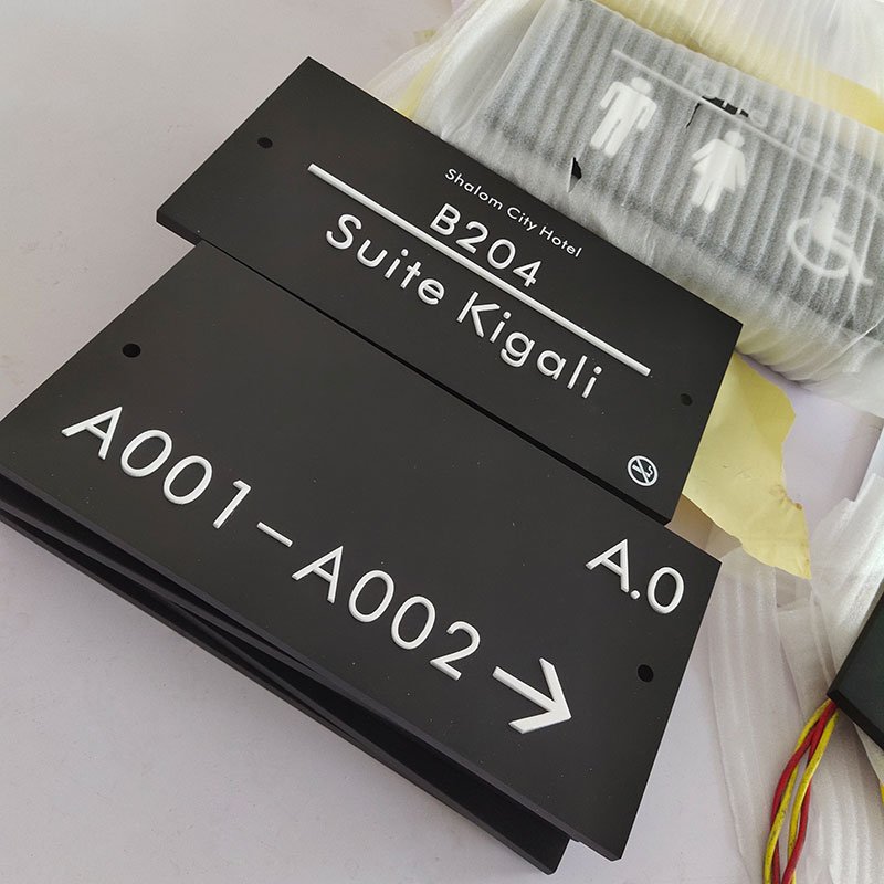 Custom Acrylic Signage For Hotel Room Number Plates Designs Women Men Wc Signage Toilet Sign Hotel Door Plaque