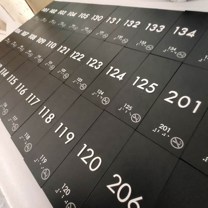 Custom Acrylic Signage For Hotel Room Number Plates Designs Women Men Wc Signage Toilet Sign Hotel Door Plaque