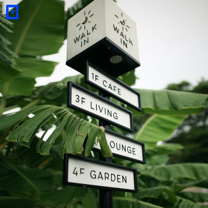 Custom made outdoor management wayfinding signage sign stand direction signs