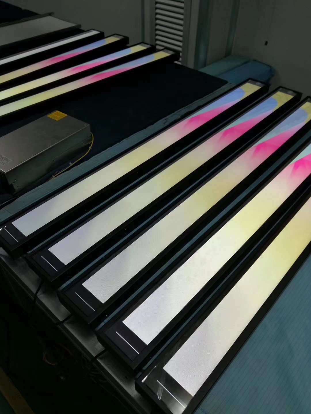 supermarket shelves lcd sign board 19.1inch ultra wide stretched lcd monitor Advertising Players