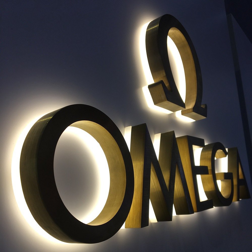 2021 business shop outdoor wall hanging acrylic logo channel light signage board store custom 3d led letter signs