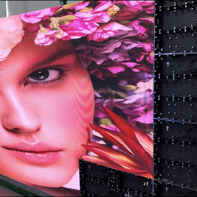 V series HD high quality P1.25 LED screen/P1.56 LED video wall/P1.66 ED display/LED panel screen indoor pantarla LED
